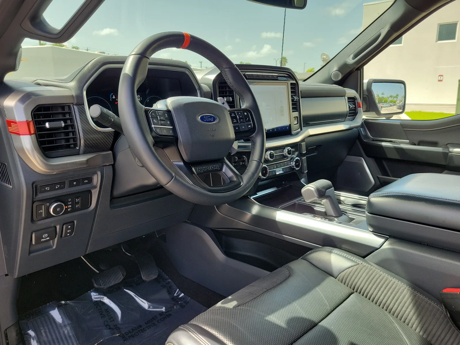 2022 Ford F-150 Raptor 4WD photo 9