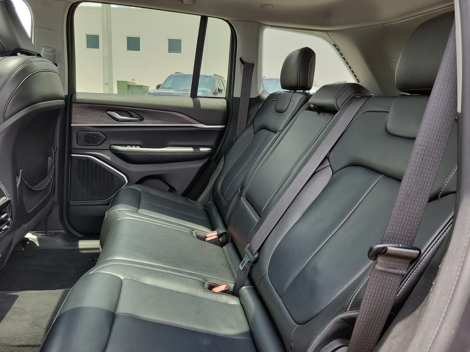 2022 Jeep Grand Cherokee 4xe 4WD photo 14