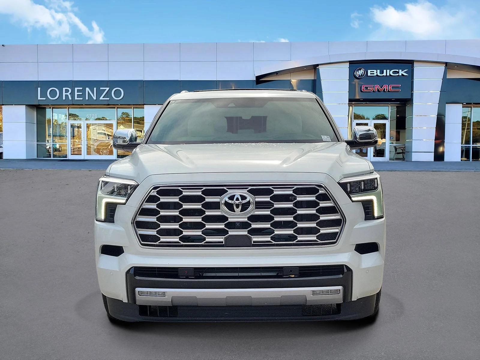 2025 Toyota Sequoia SR5 photo 2