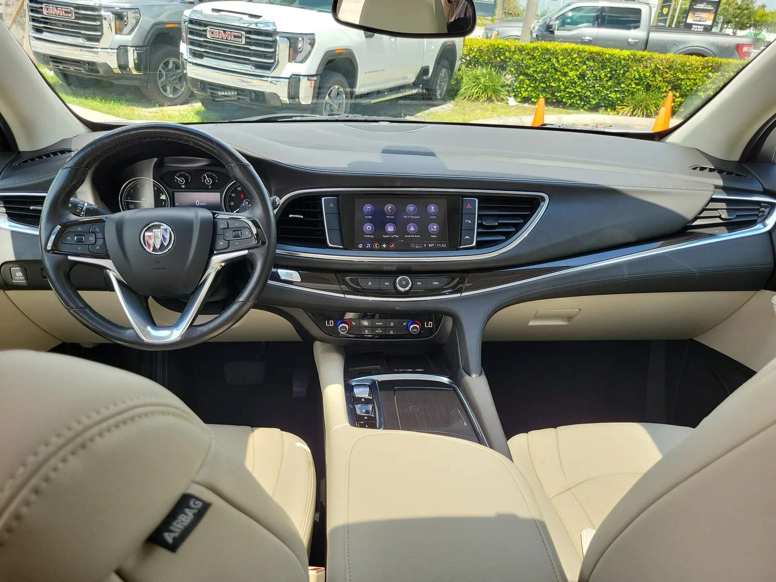 2024 Buick Enclave Essence photo 19