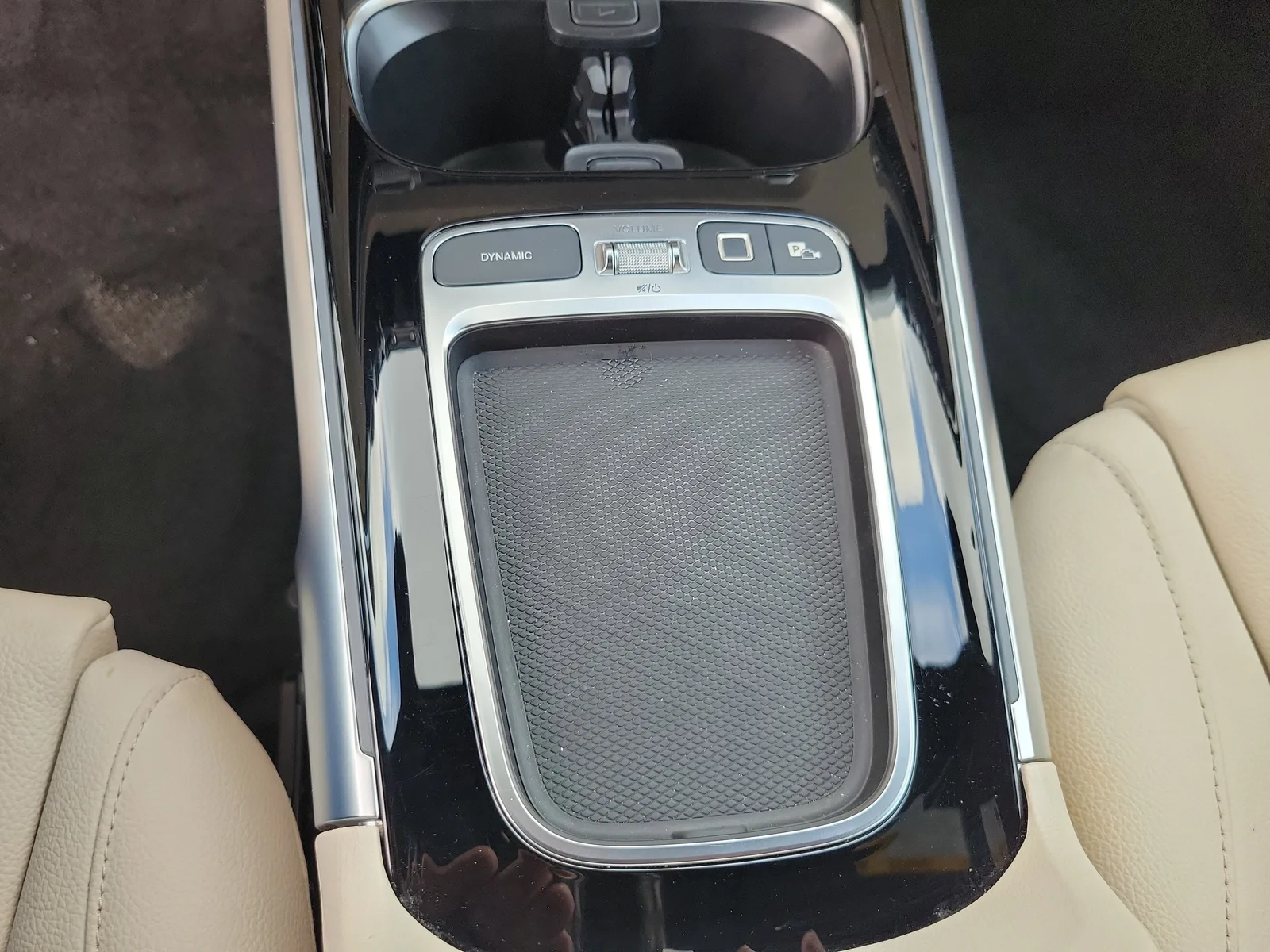 2025 Mercedes-Benz GLB GLB 250 photo 25