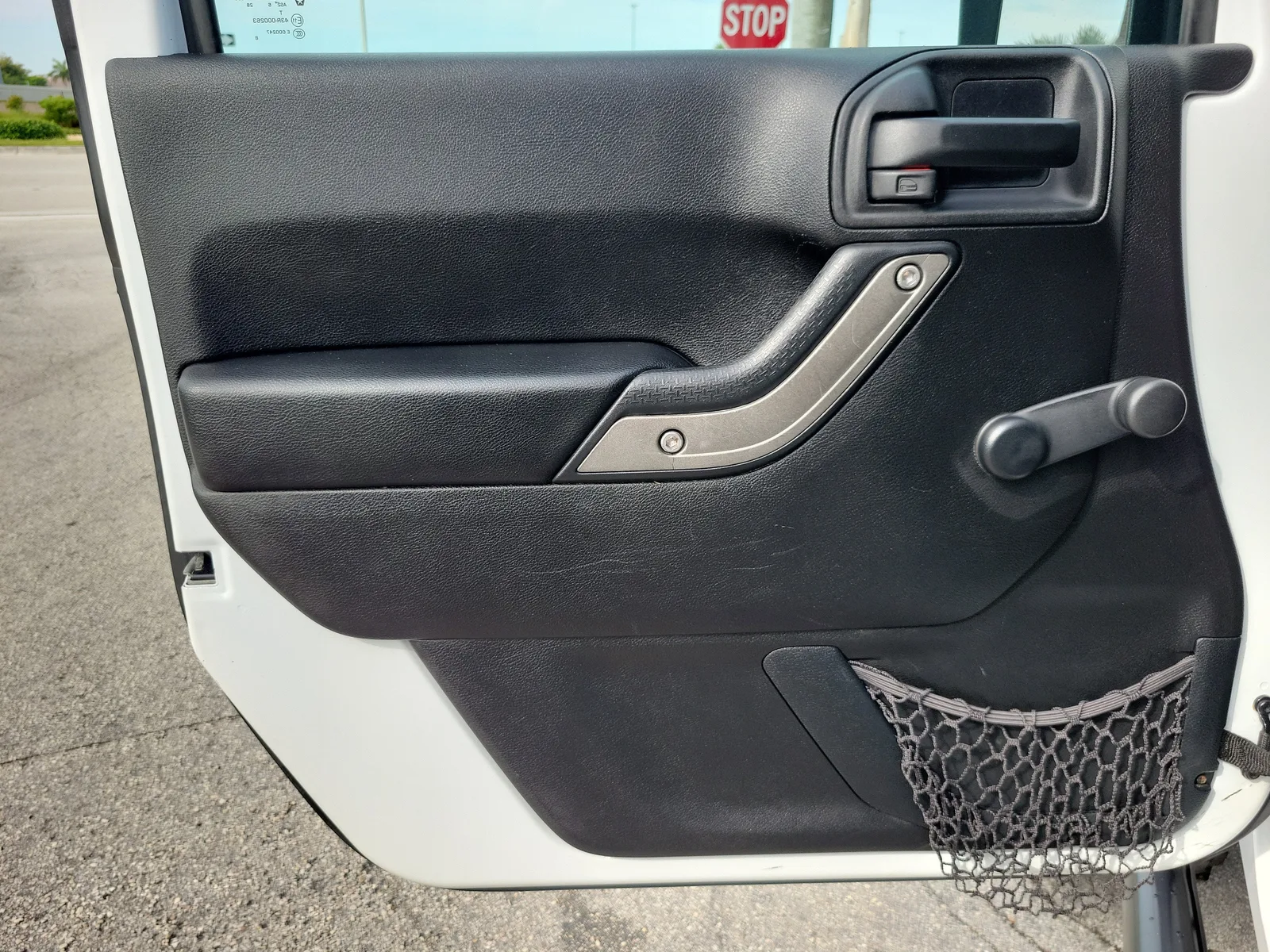 2016 Jeep Wrangler Unlimited Sport 4WD photo 22