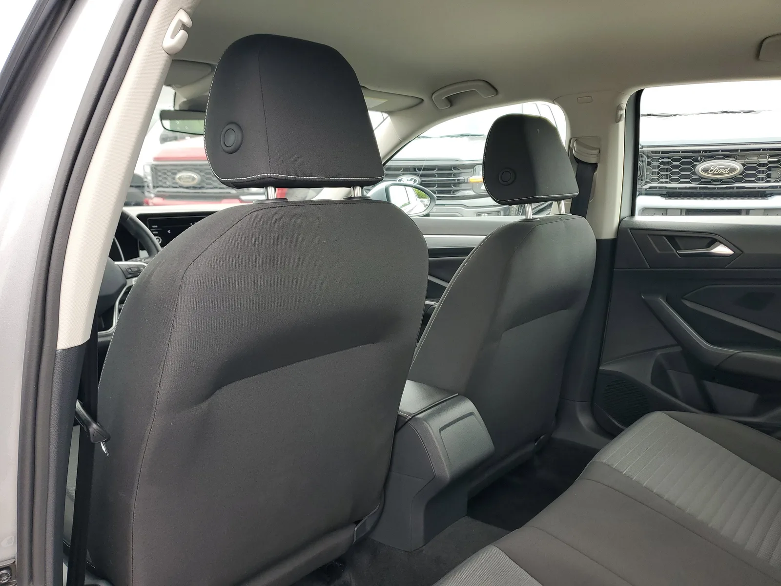 2025 Volkswagen Jetta S photo 13