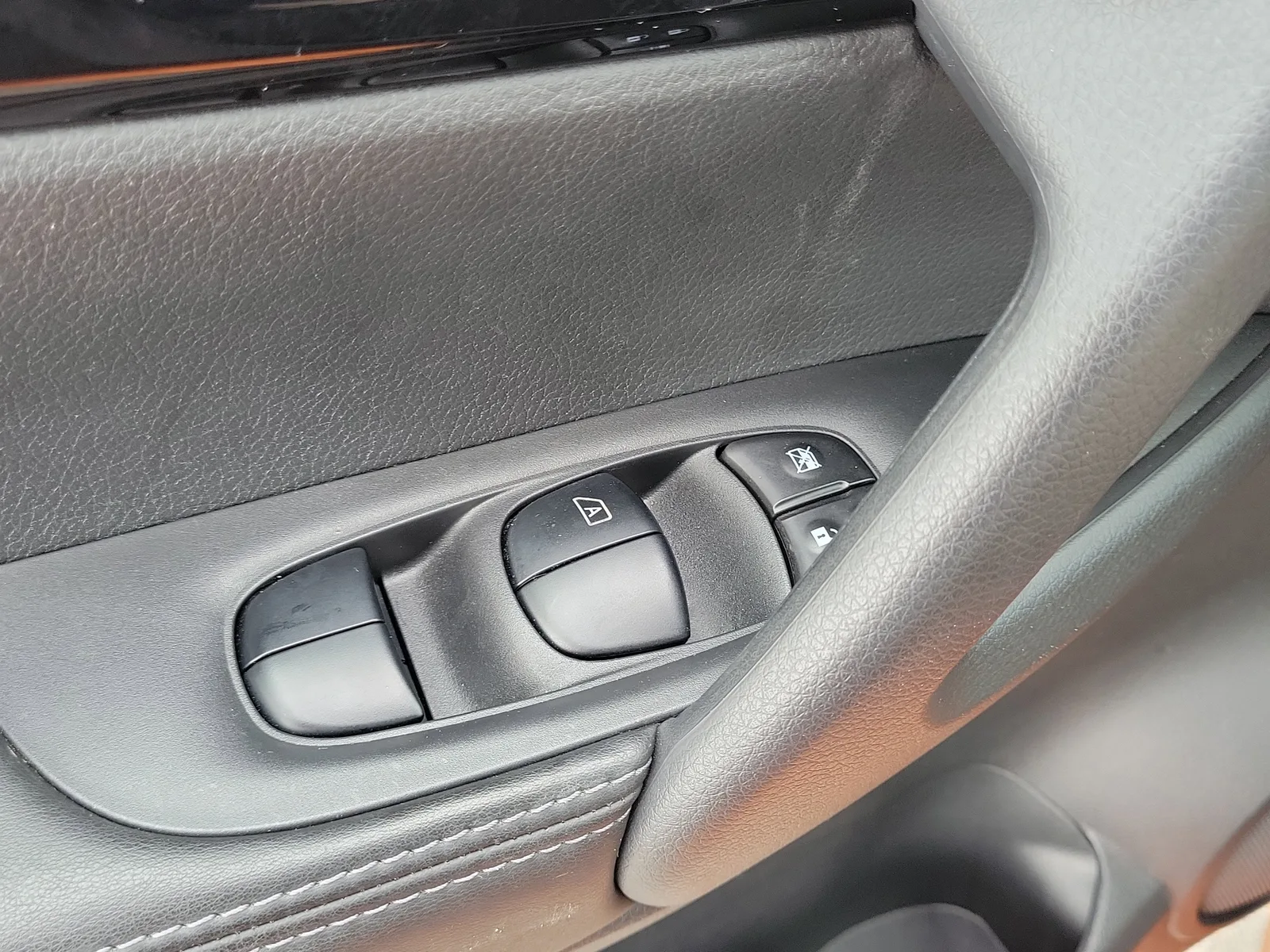 2022 Nissan Rogue Sport SL 4WD photo 31
