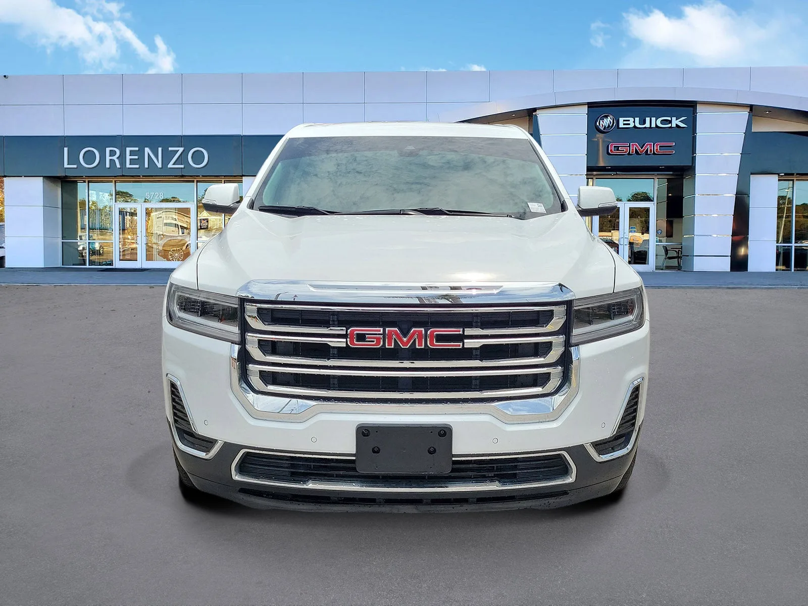 2021 GMC Acadia SLE photo 2