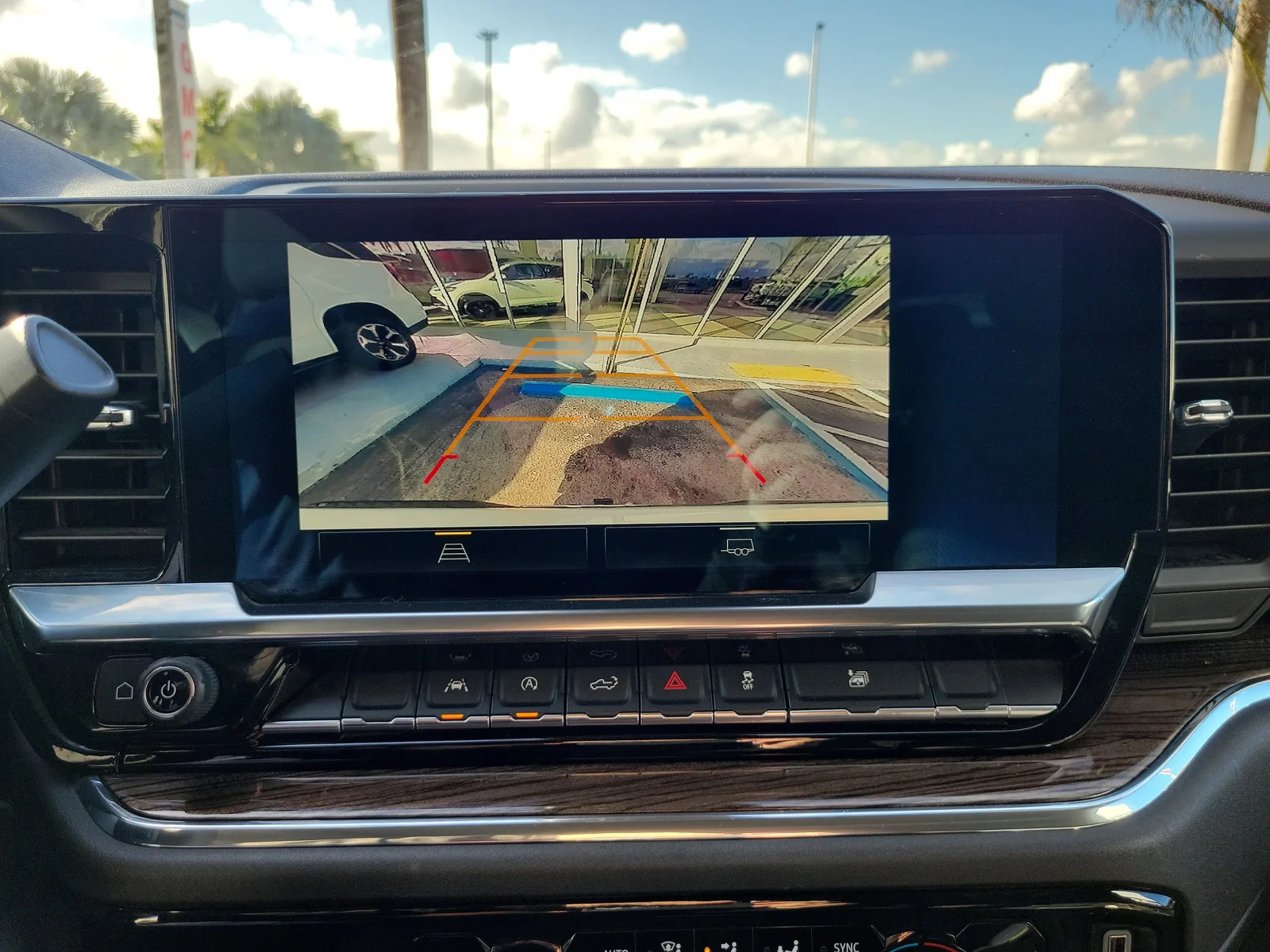 2023 Chevrolet Silverado 1500 LT photo 10