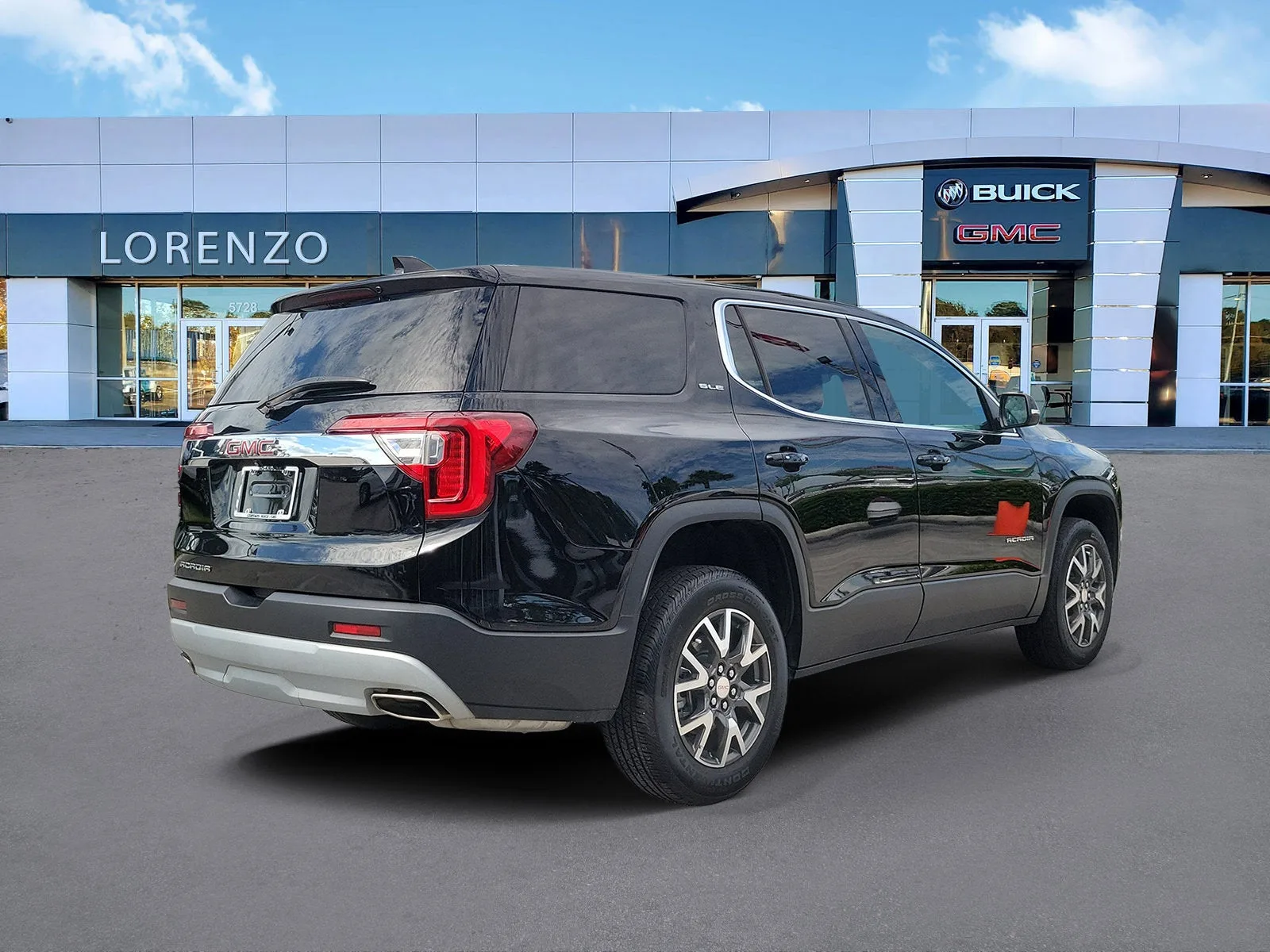 2023 GMC Acadia SLE photo 5