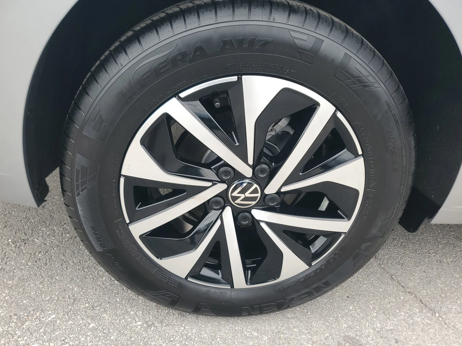 2025 Volkswagen Jetta S photo 28