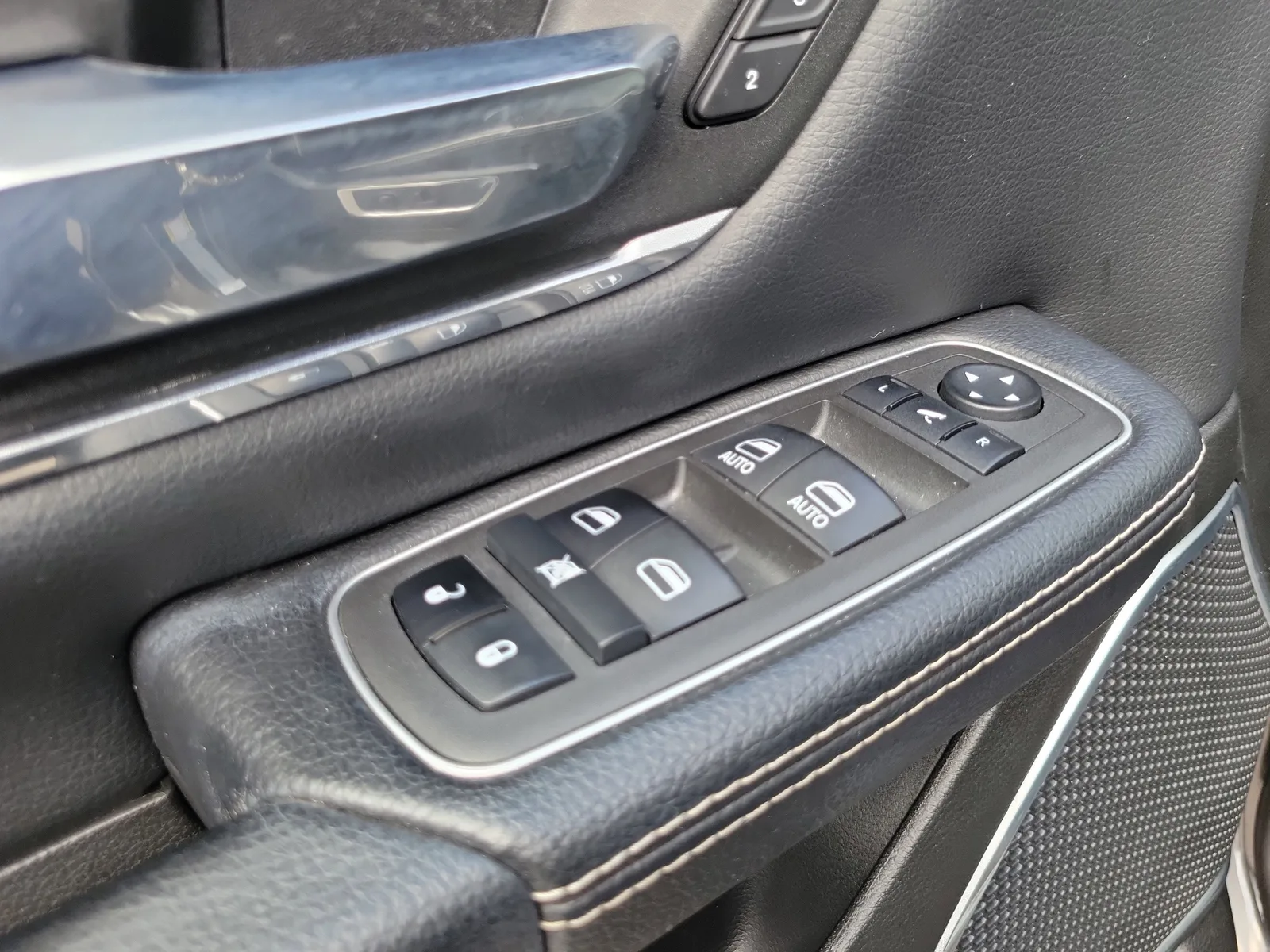 2022 RAM 1500 Laramie photo 23