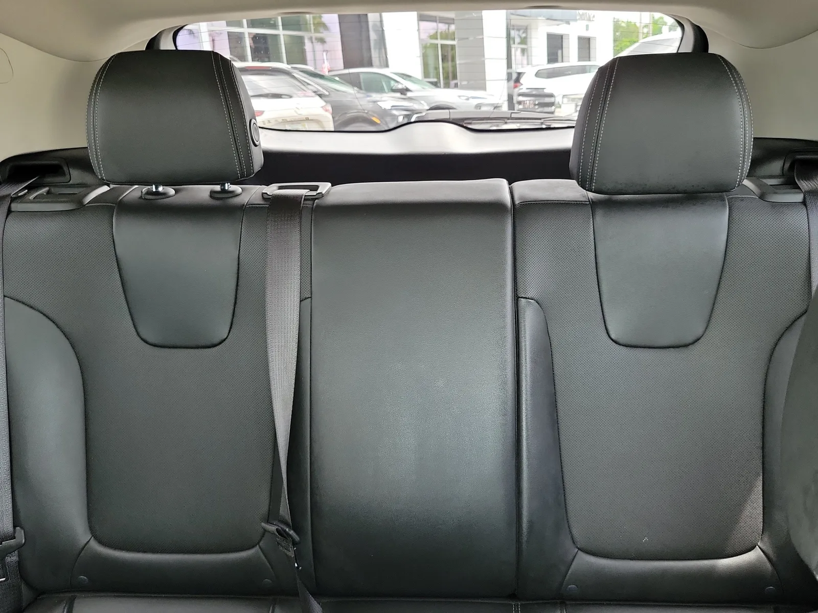 2024 Buick Encore GX Sport Touring photo 14