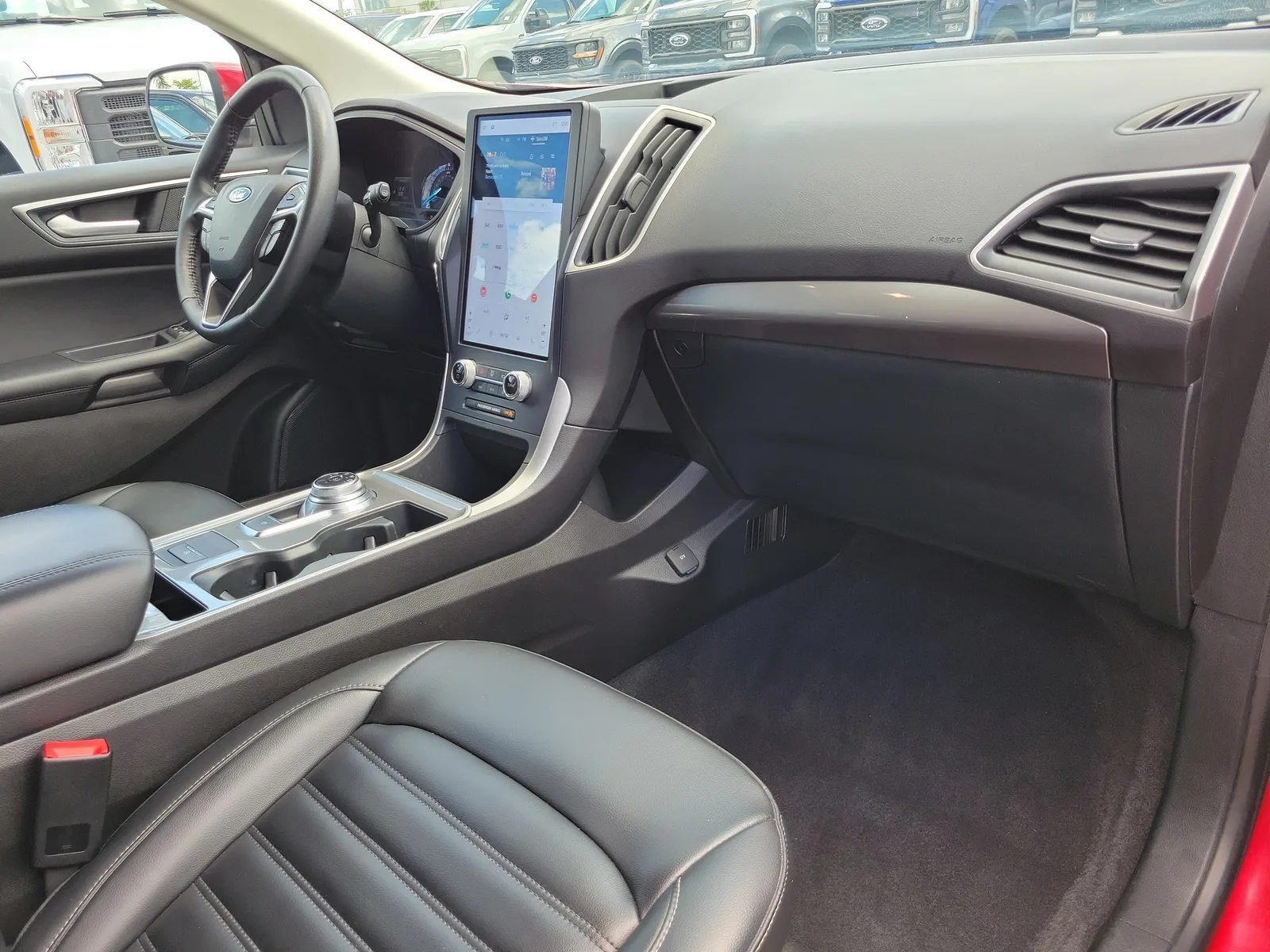 2024 Ford Edge SEL 4WD photo 18