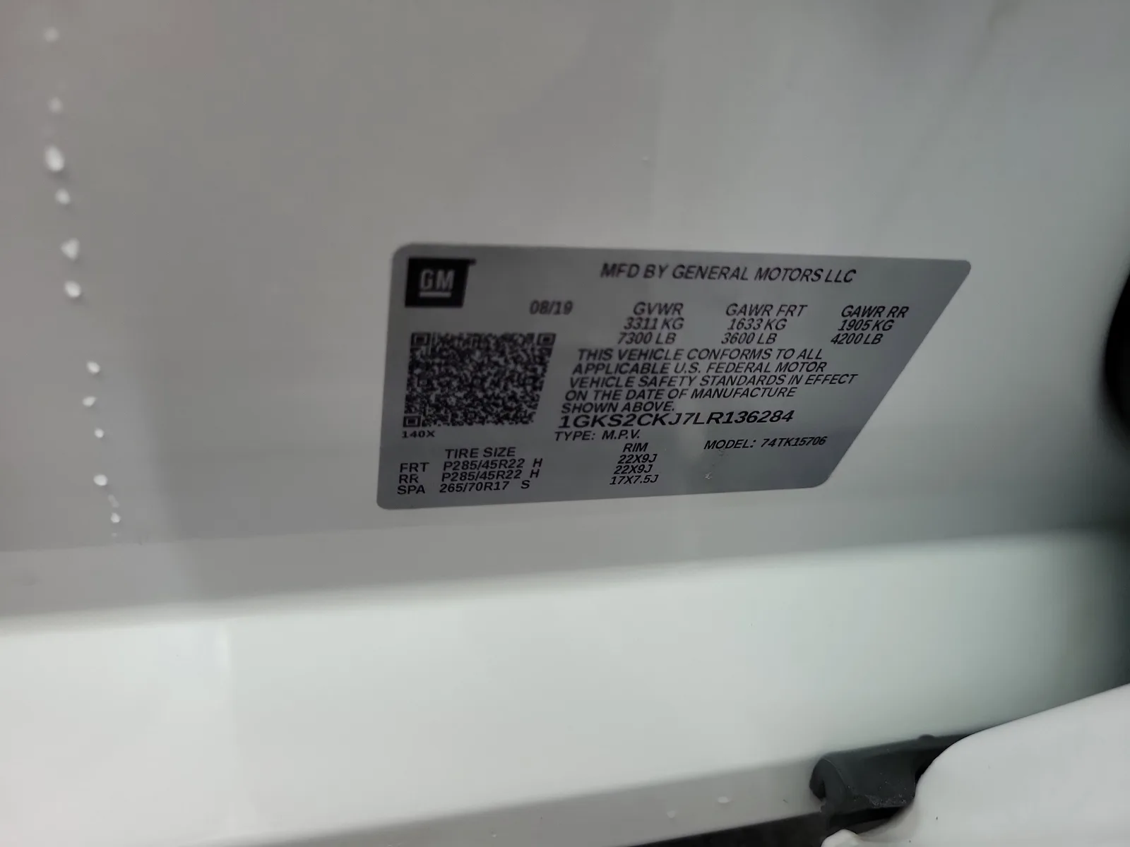 2020 GMC Yukon Denali photo 33