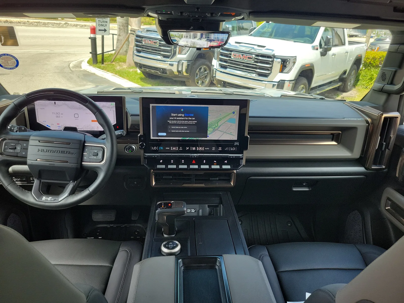 2025 GMC HUMMER EV Pickup 2X photo 14