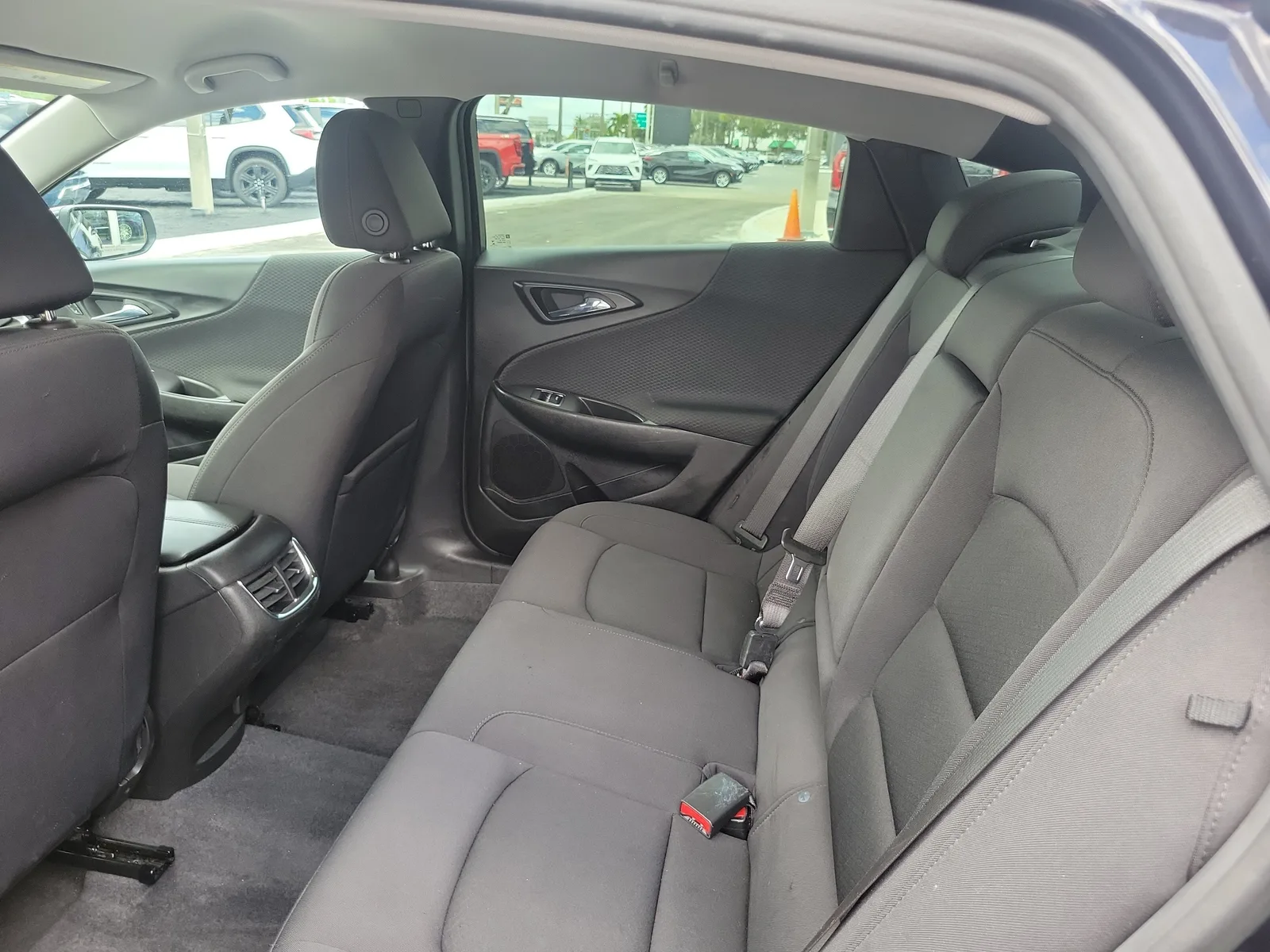 2023 Chevrolet Malibu LT photo 13