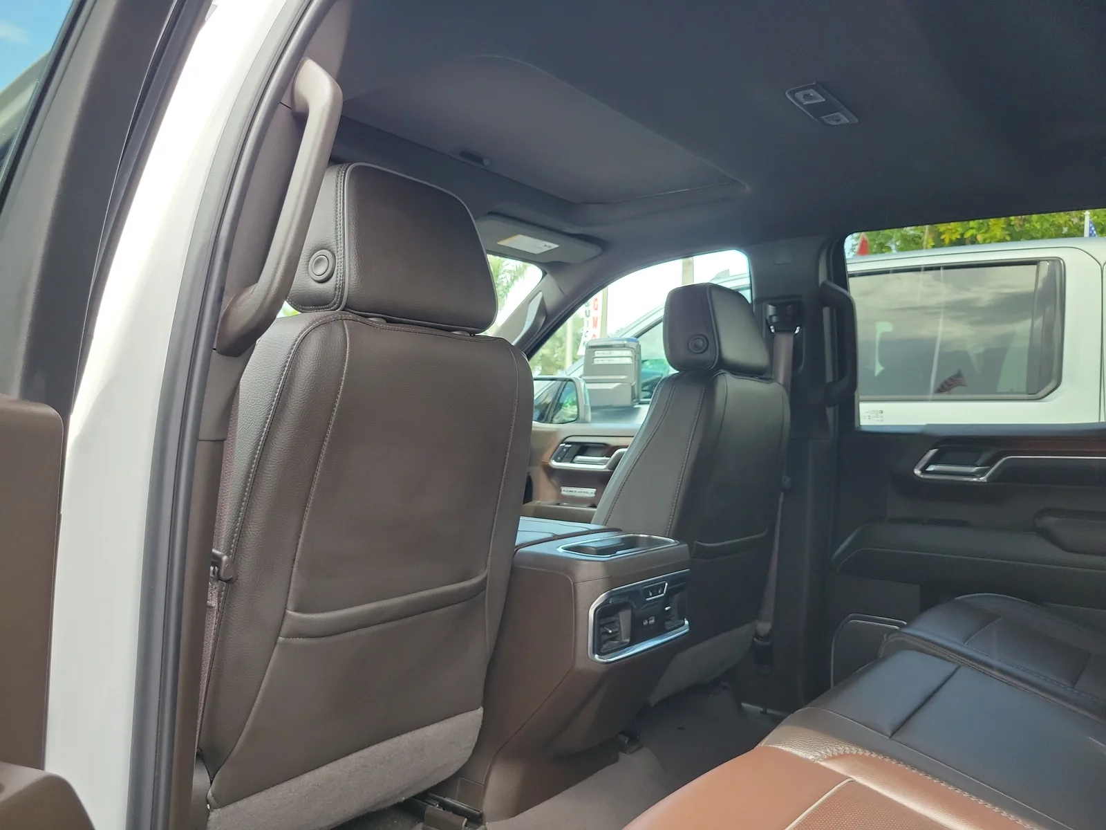 2024 GMC Sierra 1500 Denali photo 15