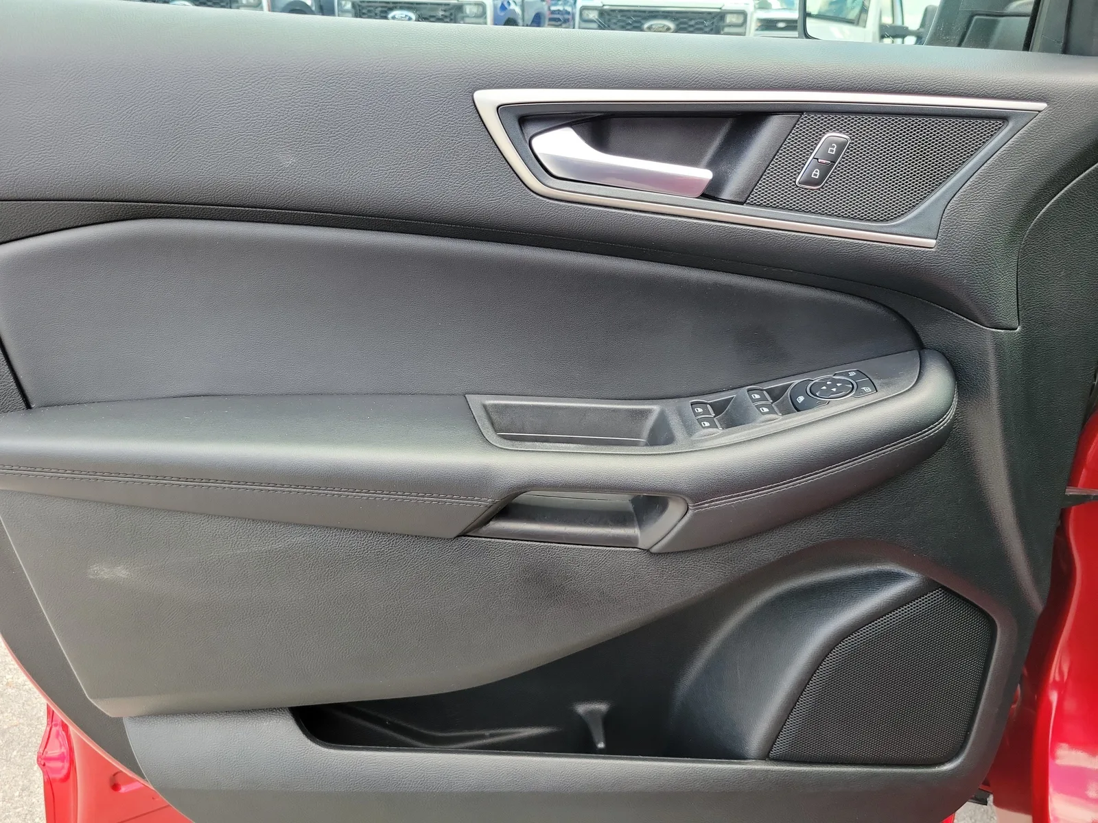 2024 Ford Edge SEL 4WD photo 26