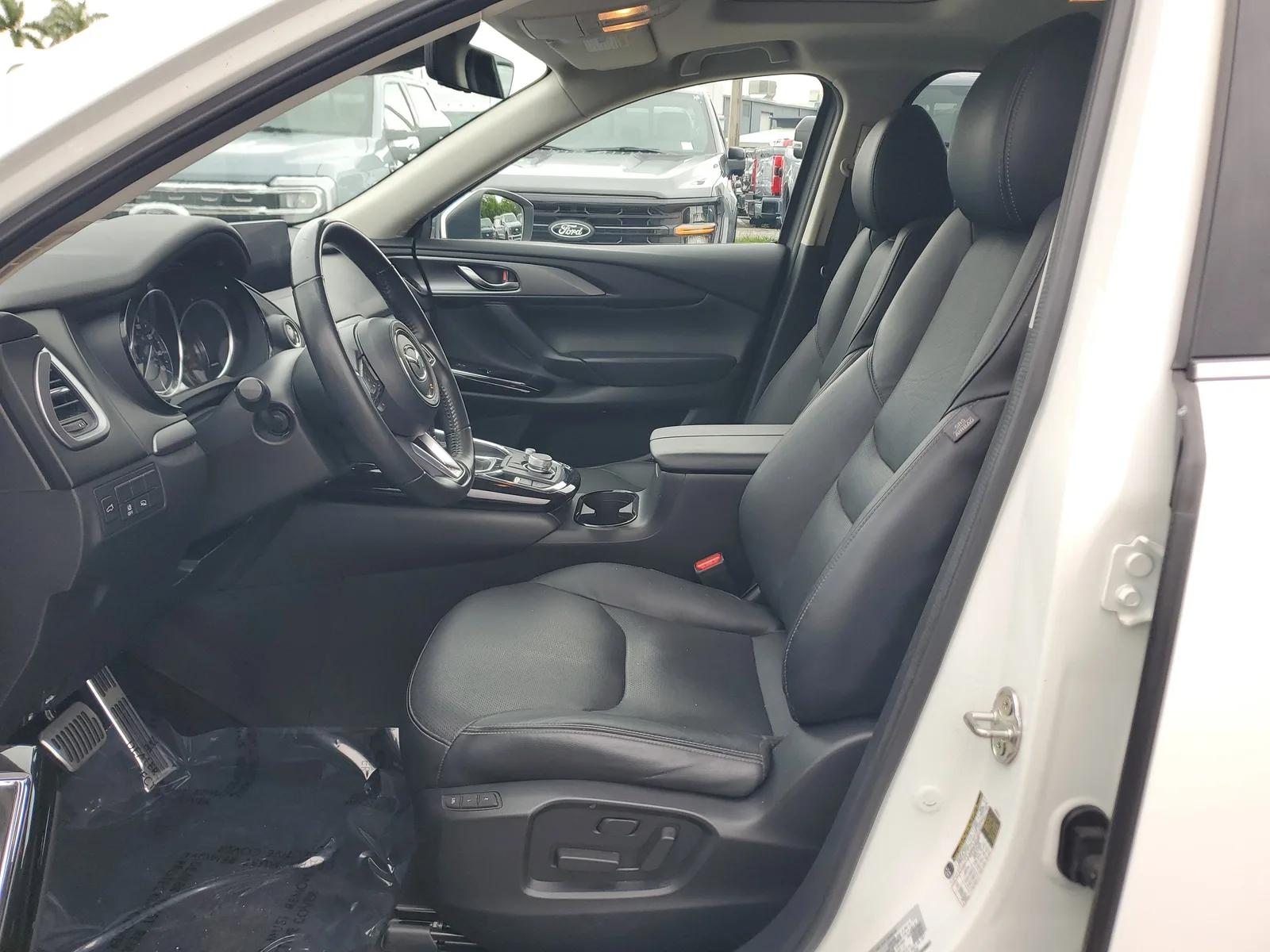 2023 Mazda CX-9 Touring Plus photo 18