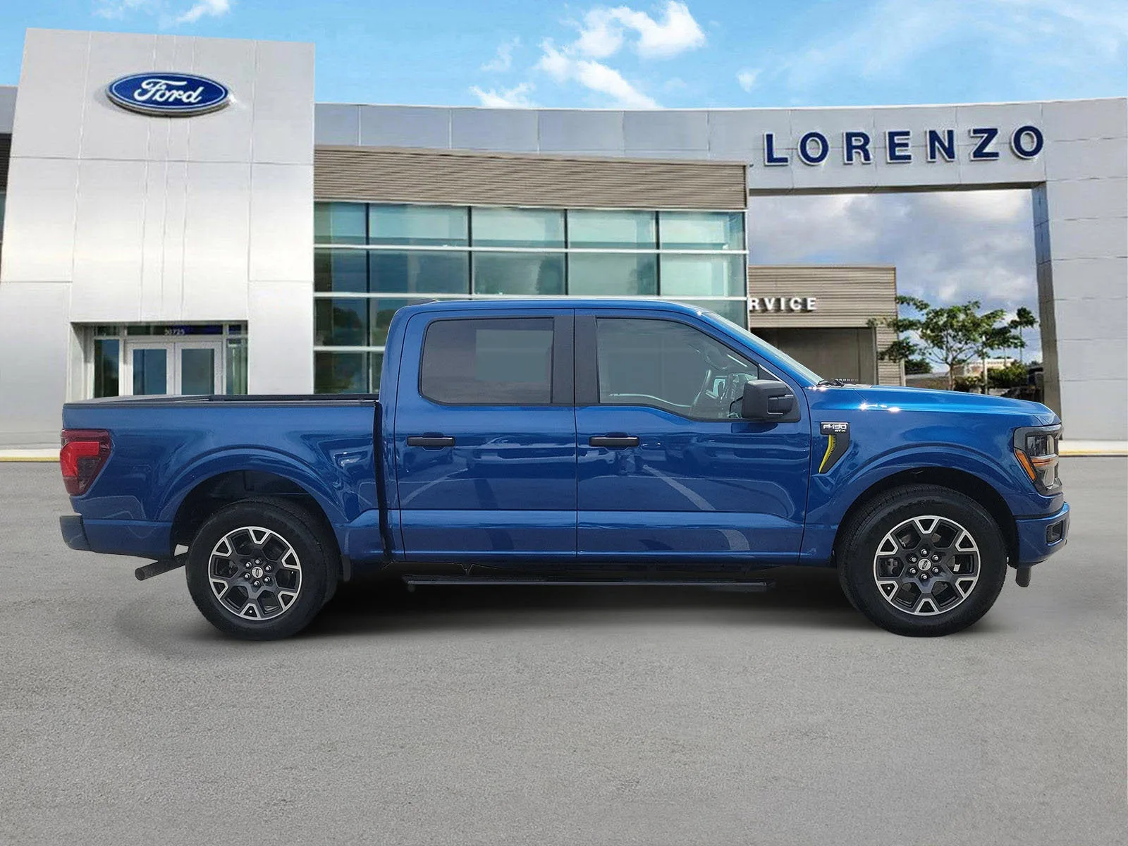 2025 Ford F-150 STX photo 4