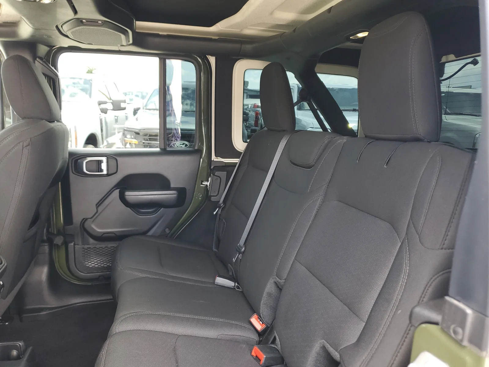 2021 Jeep Wrangler Unlimited Sport Altitude 4WD photo 13