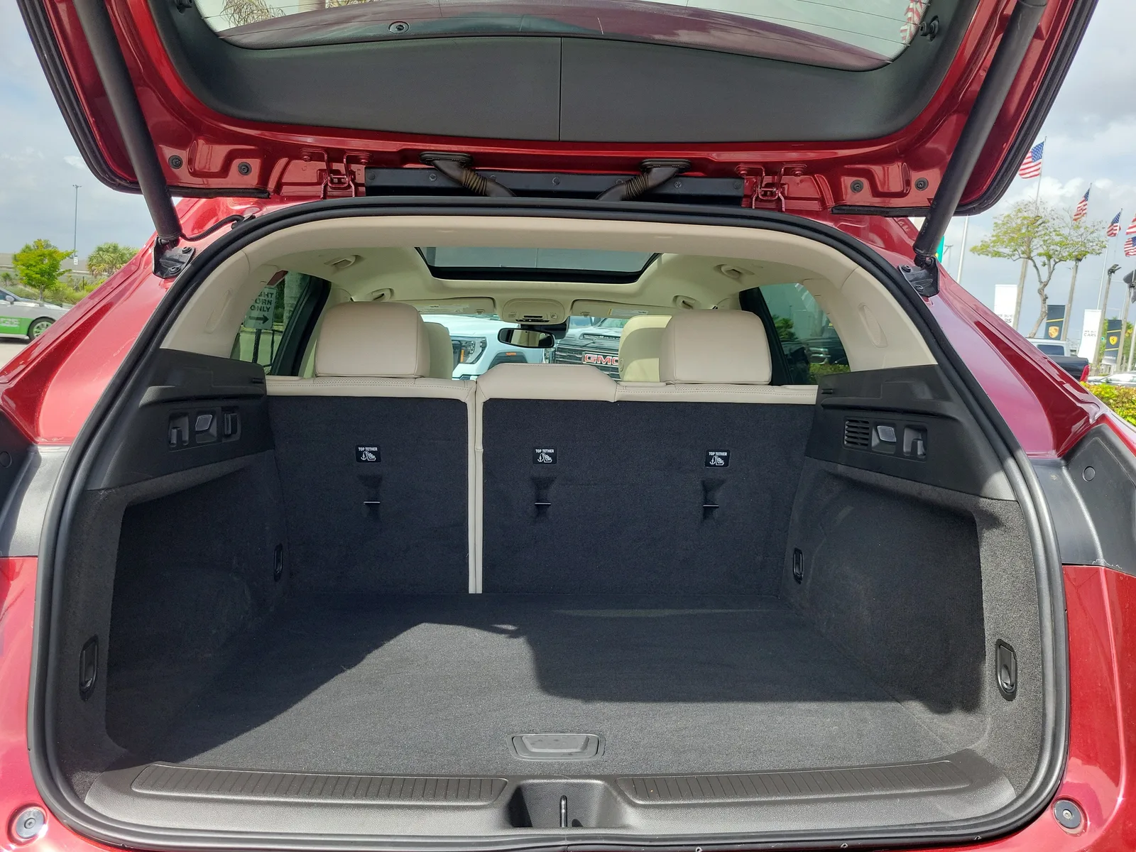 2022 Buick Envision Essence photo 17
