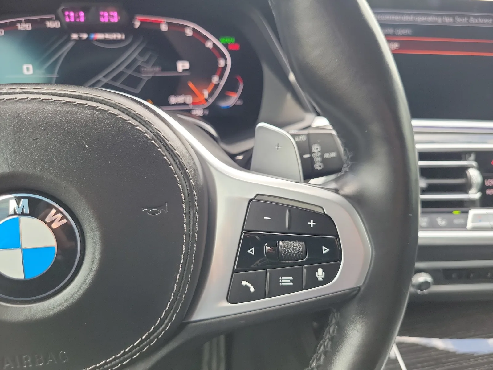 2022 BMW X7 M50i photo 25