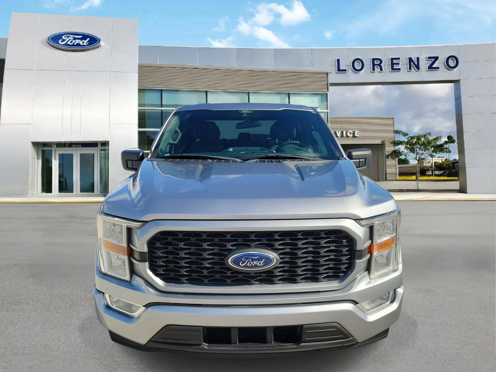 2022 Ford F-150 XL photo 2
