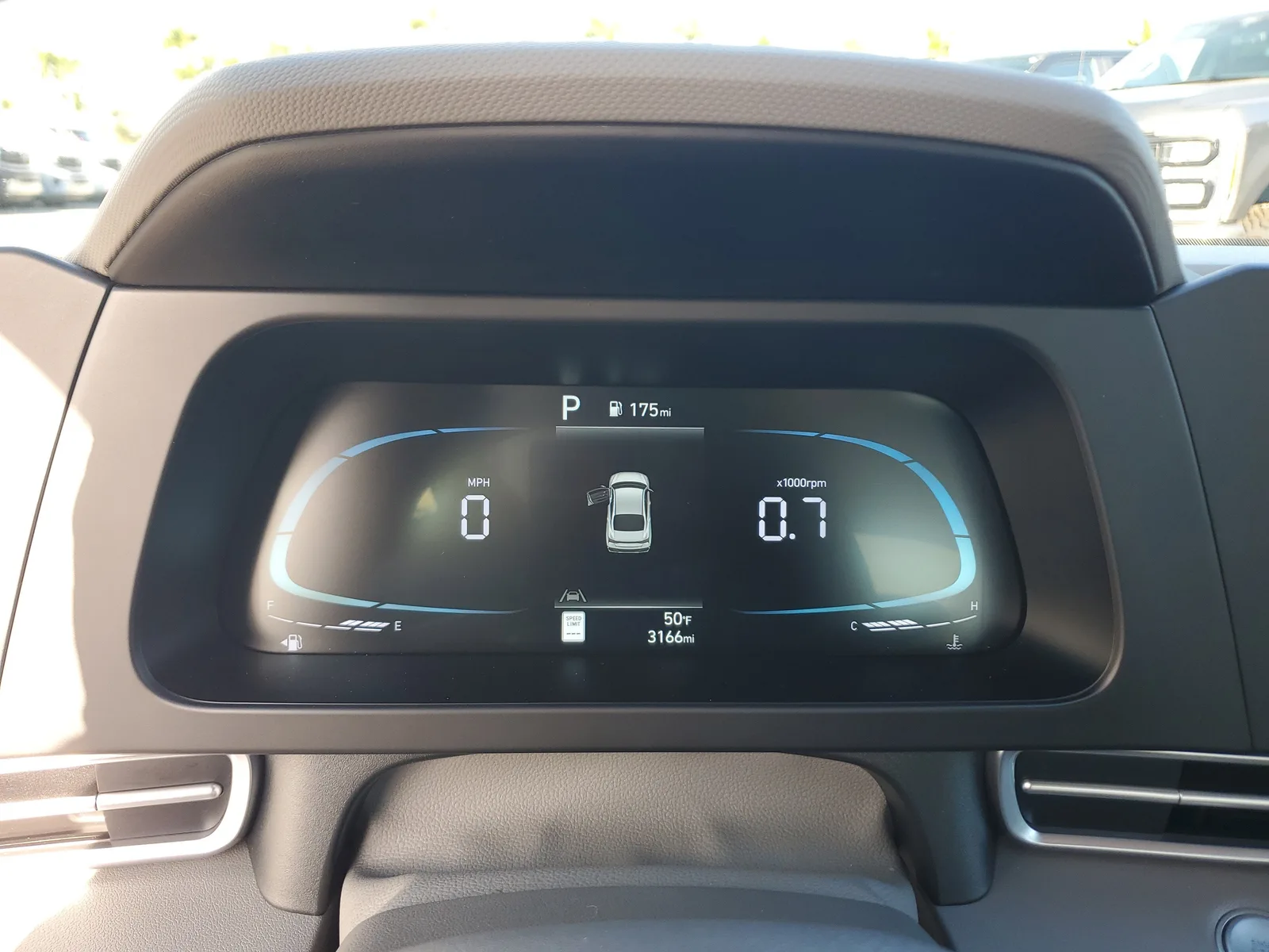 2025 Hyundai Elantra SEL Sport photo 30