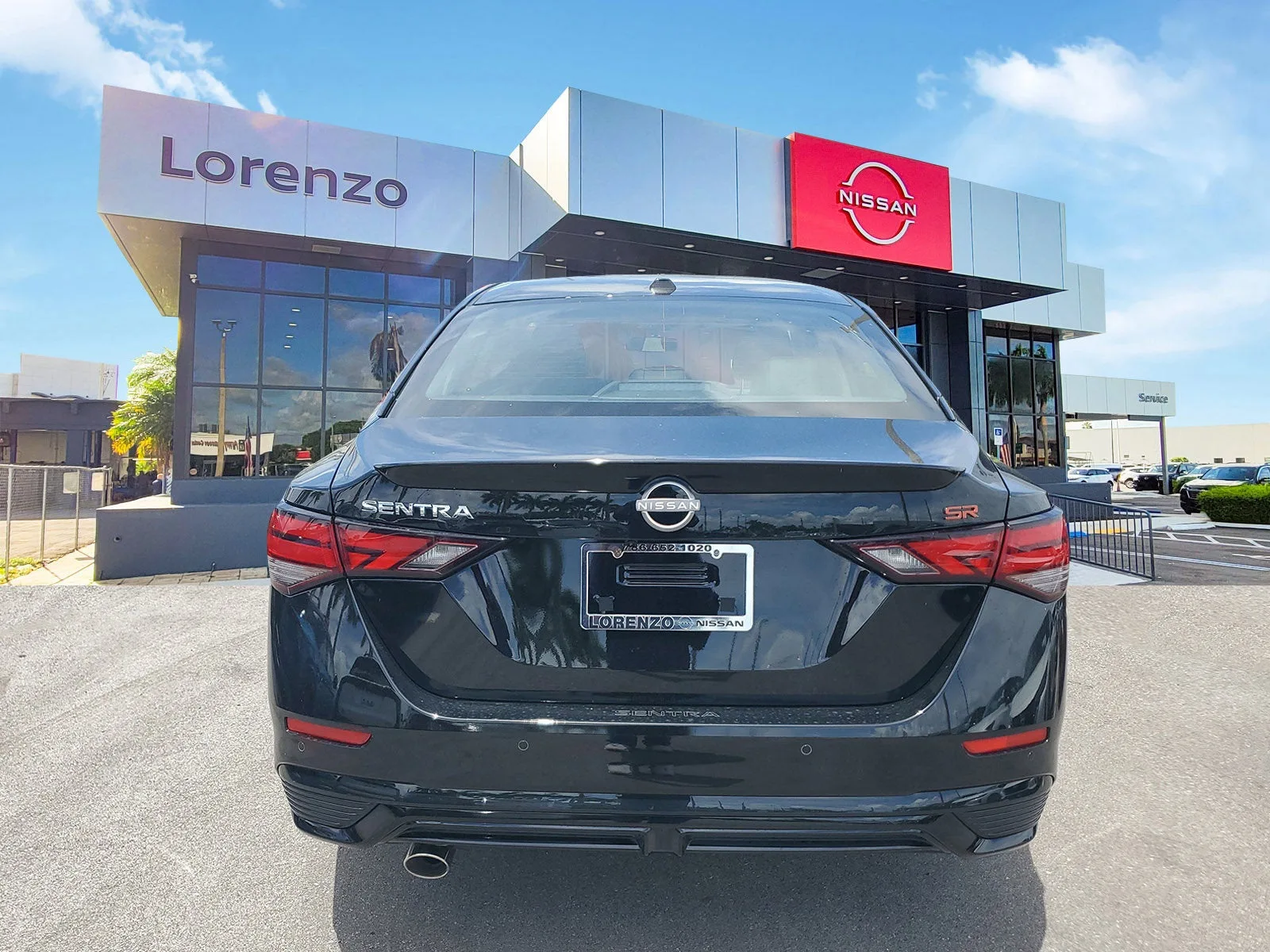 2025 Nissan Sentra SR photo 5