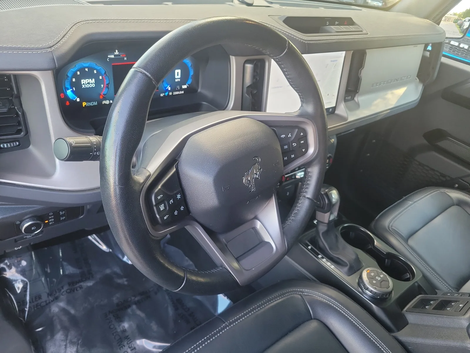 2025 Ford Bronco Outer Banks 4WD photo 9