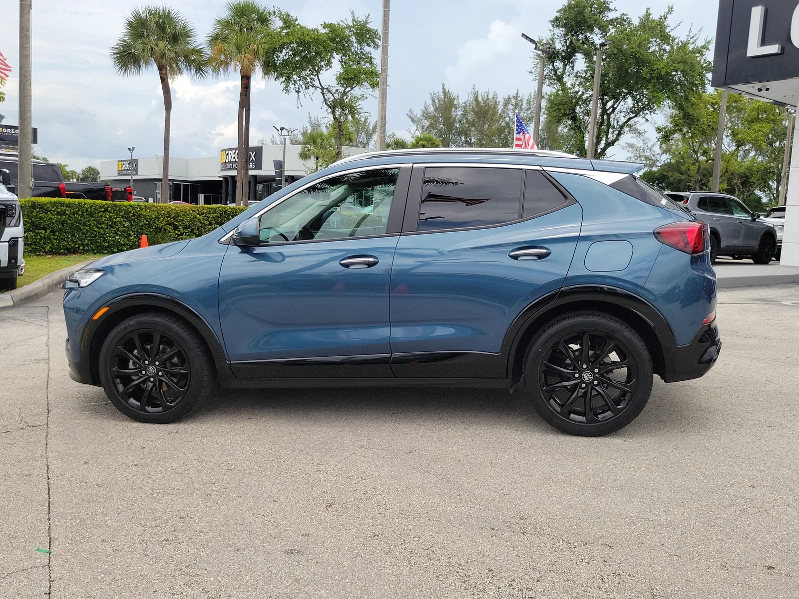 2024 Buick Encore GX Sport Touring photo 8