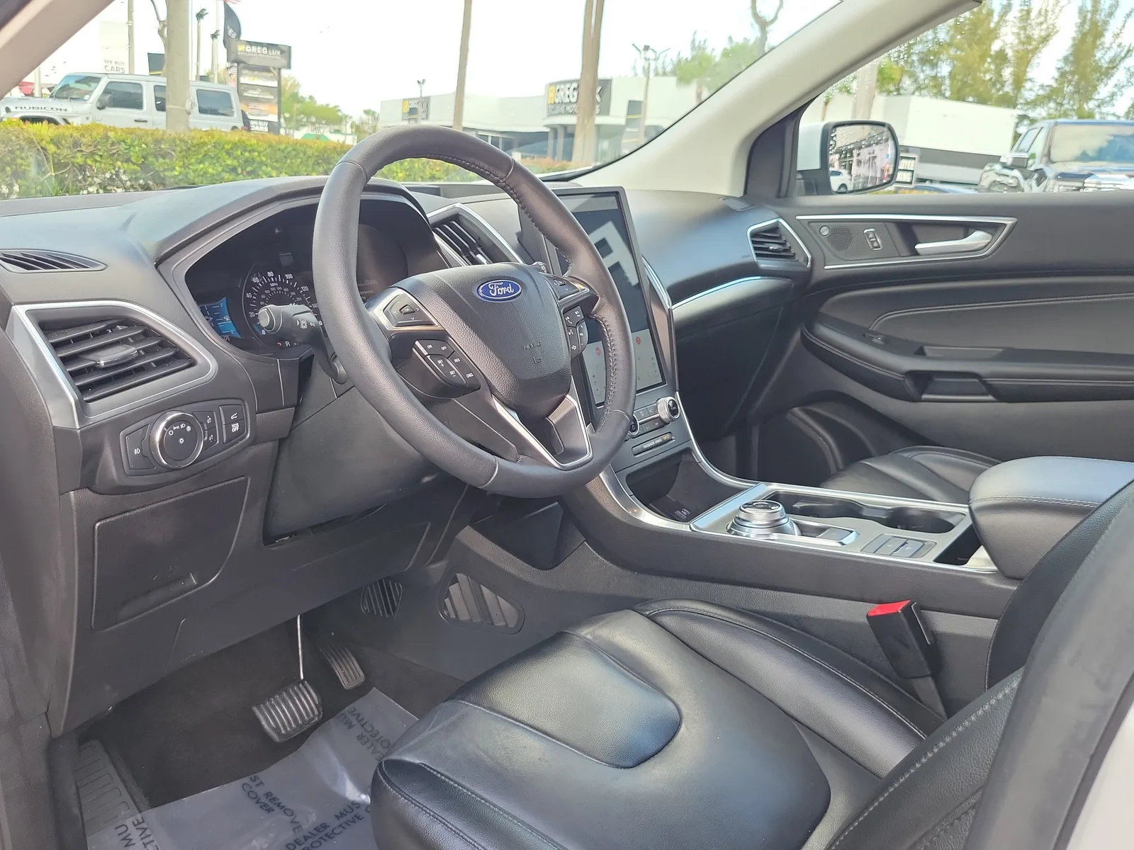 2022 Ford Edge Titanium 4WD photo 9