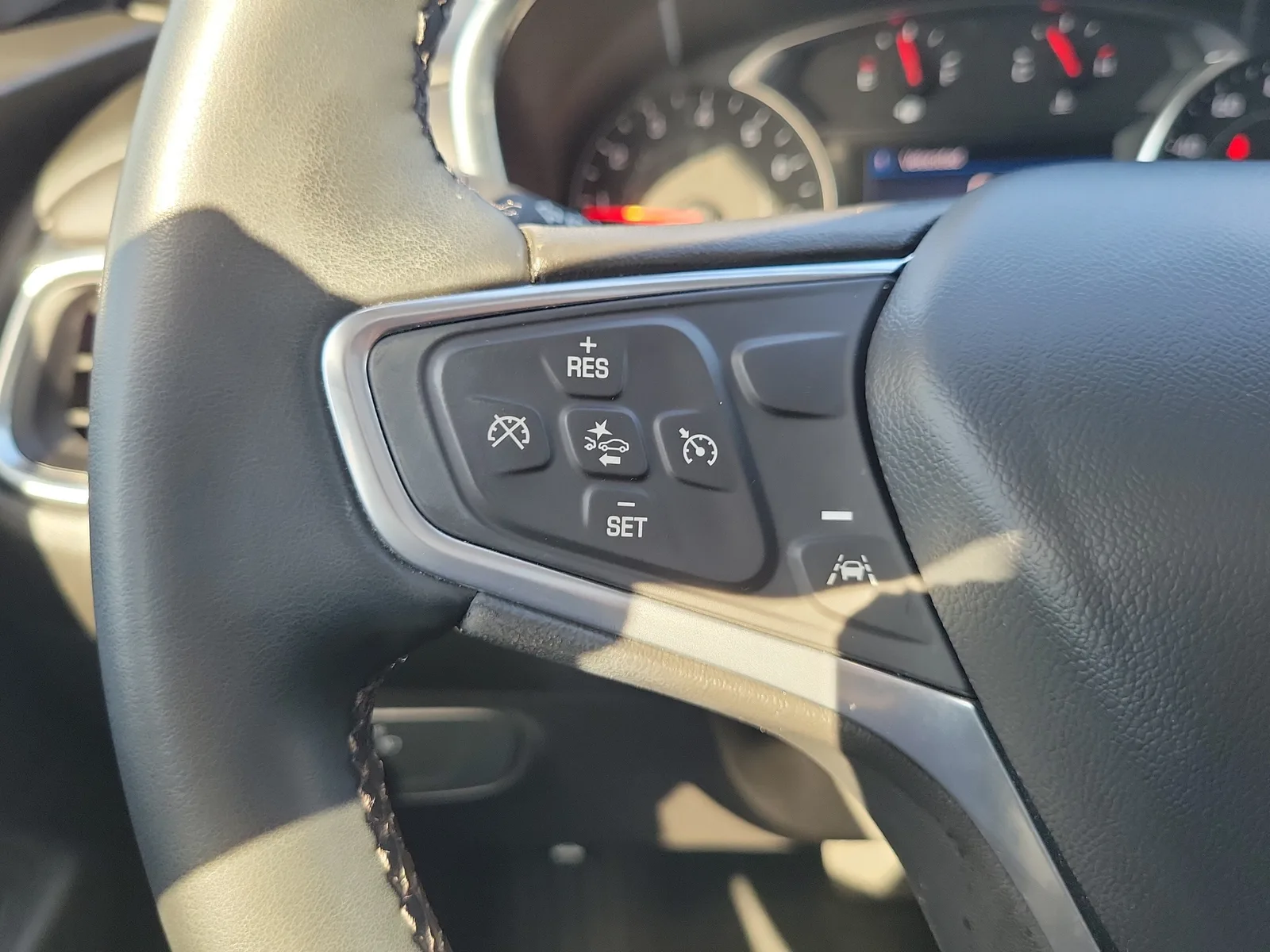 2023 Chevrolet Equinox LT photo 23