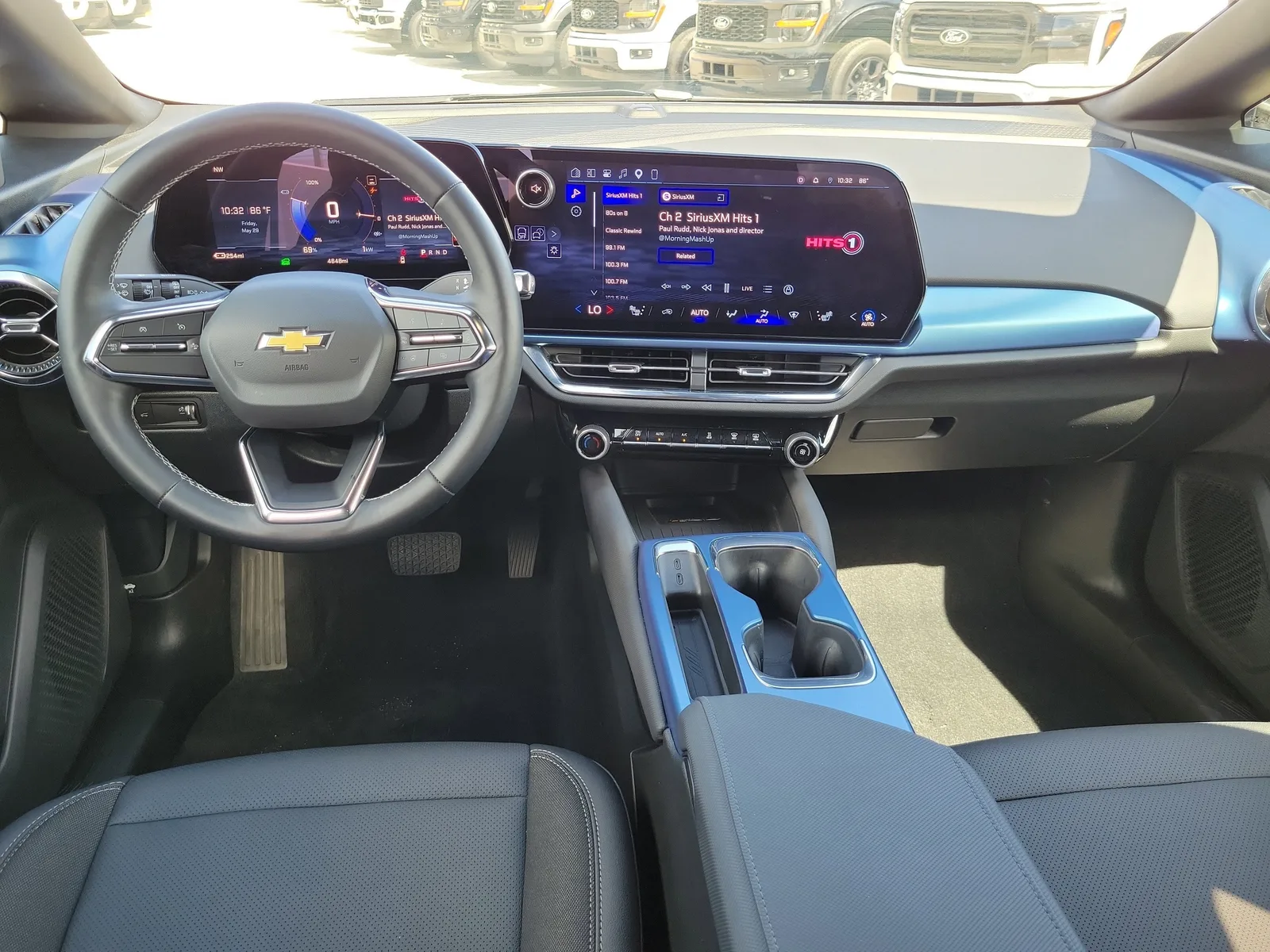 2026 Chevrolet Equinox EV LT2 w/PDE photo 22