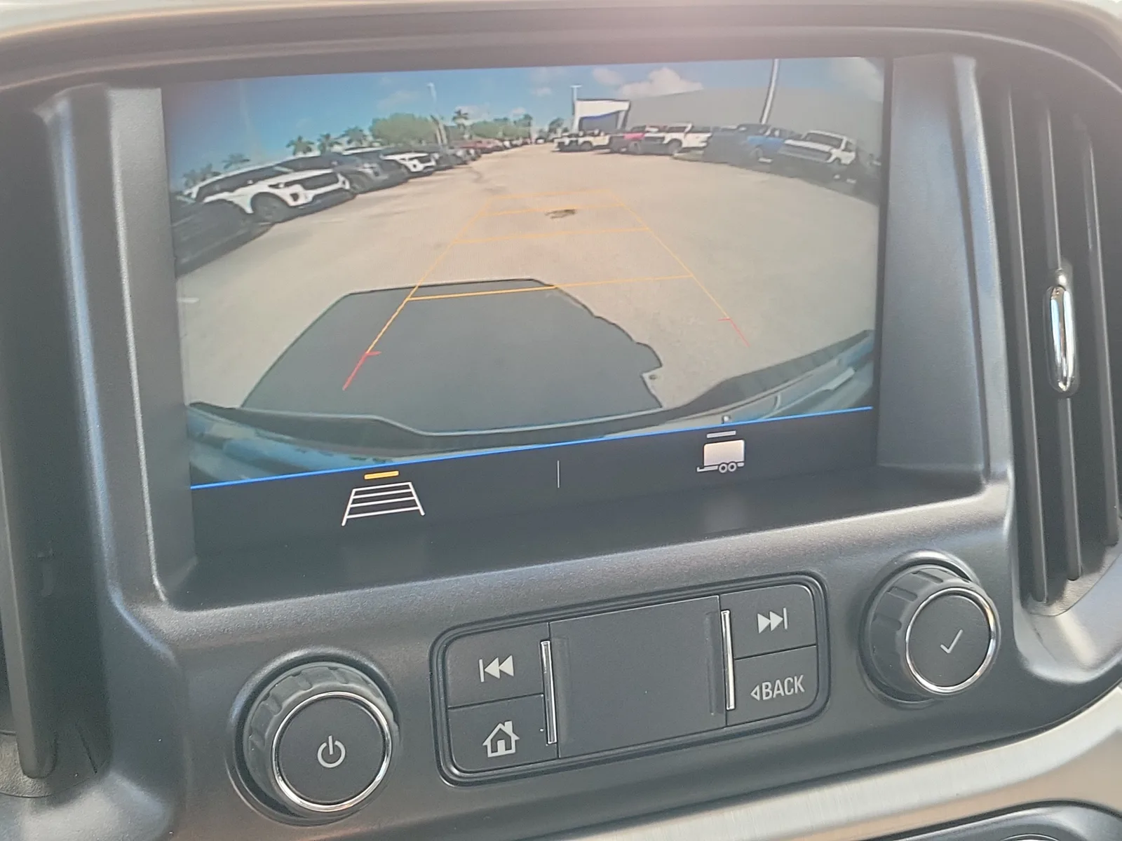2022 GMC Canyon 2WD Elevation photo 25