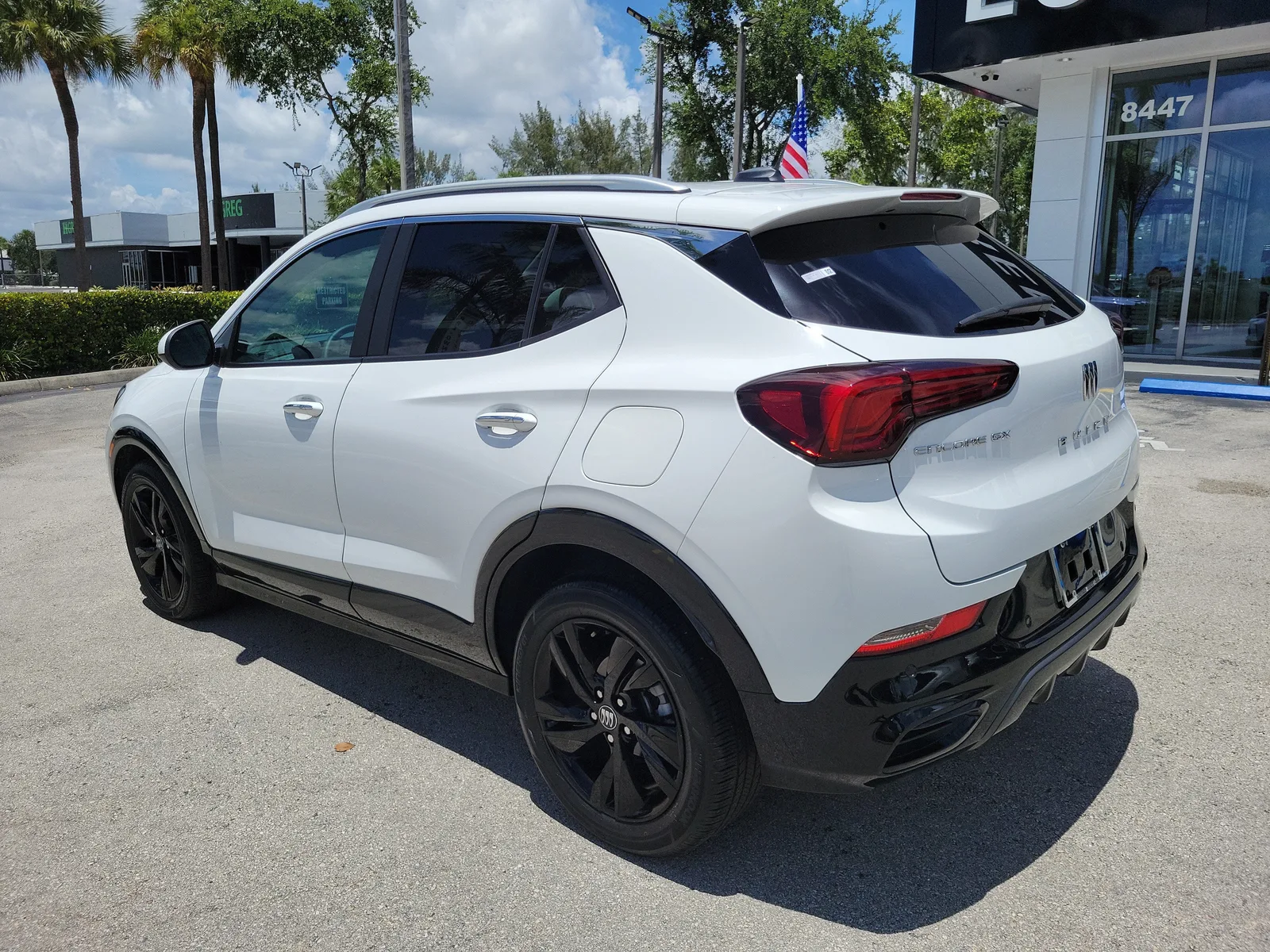 2024 Buick Encore GX Sport Touring photo 7