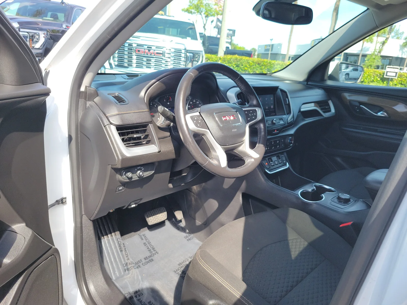 2020 GMC Terrain SLE photo 9
