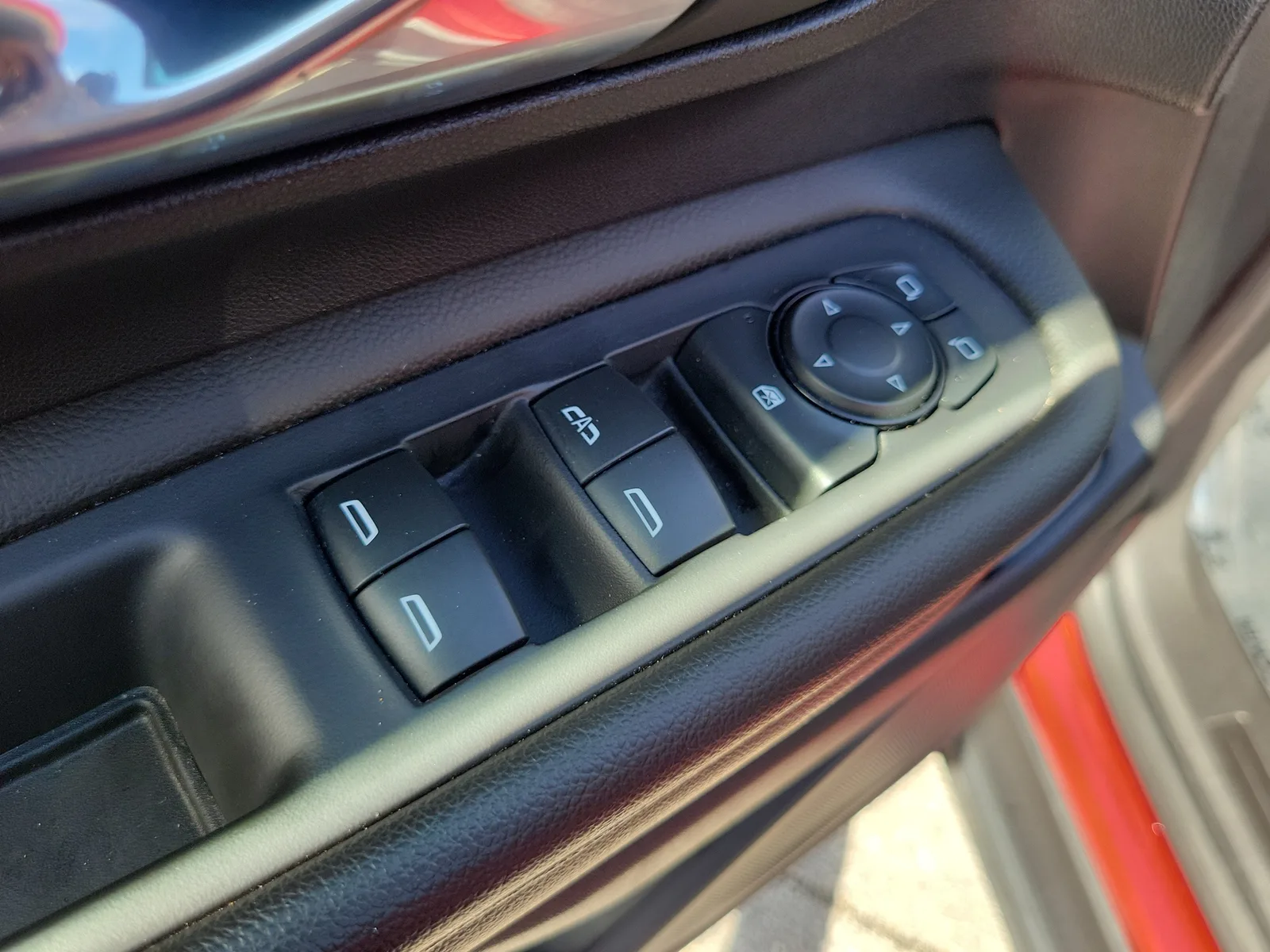 2024 GMC Terrain SLT photo 23