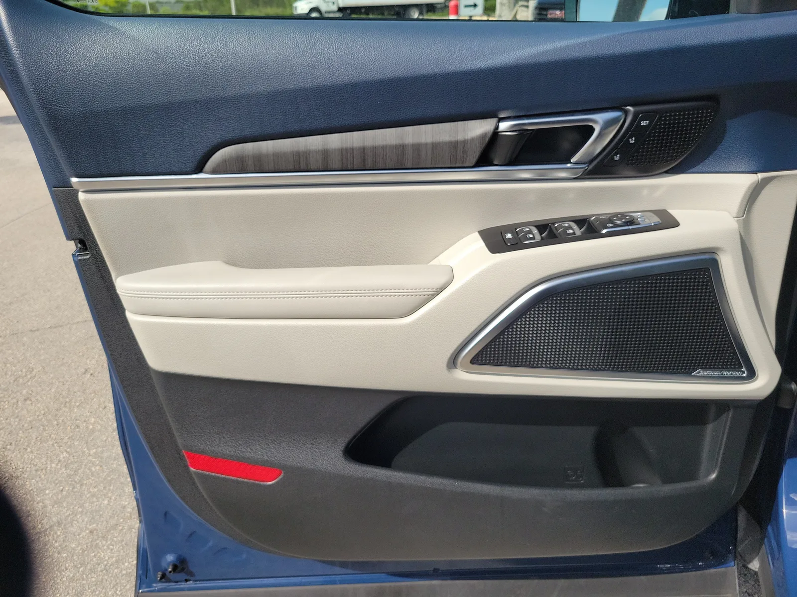 2023 Kia Telluride SX photo 25