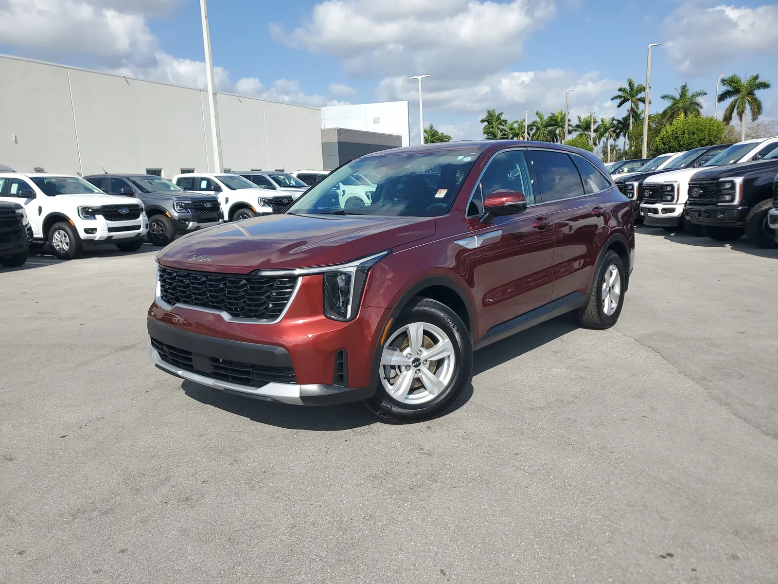 2024 Kia Sorento LX photo 32