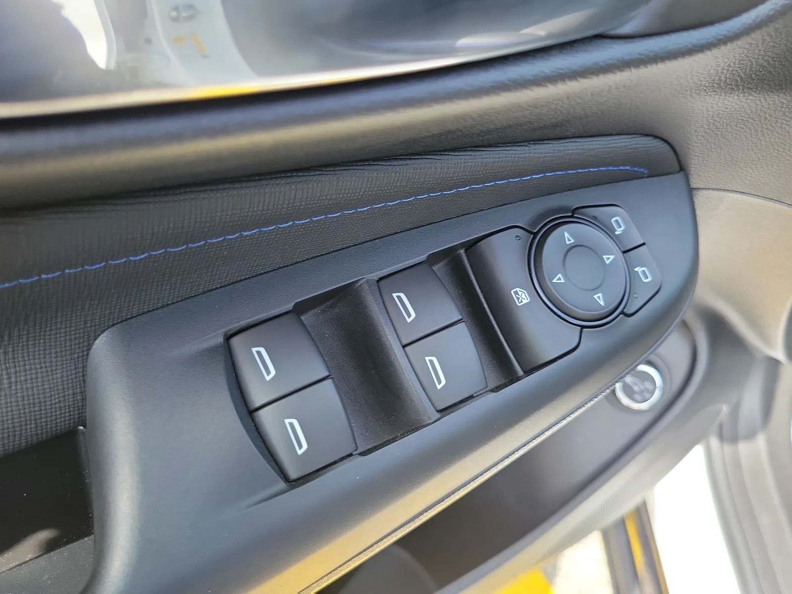 2024 Buick Envista Sport Touring photo 20