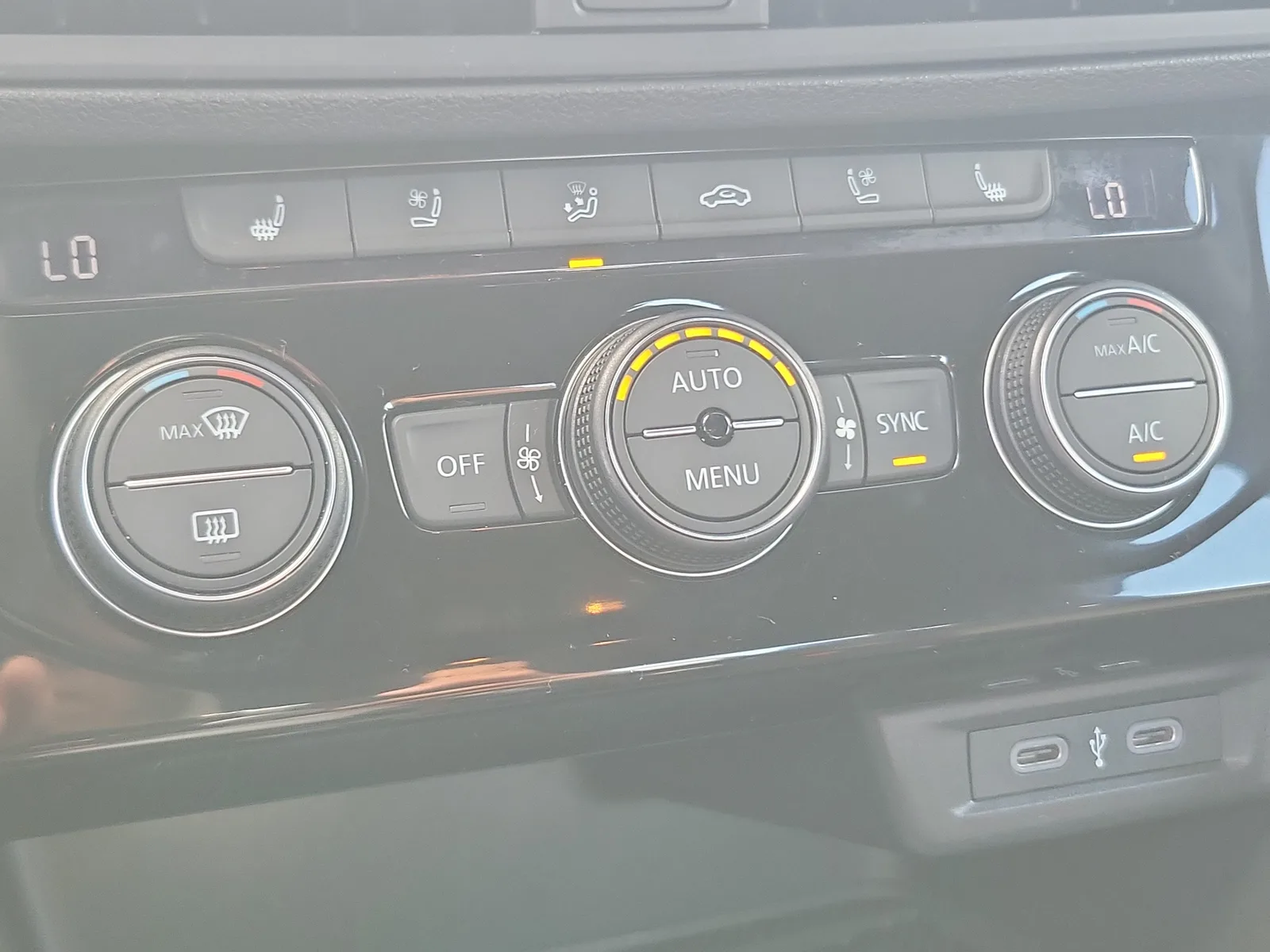 2024 Volkswagen Jetta GLI Autobahn photo 22