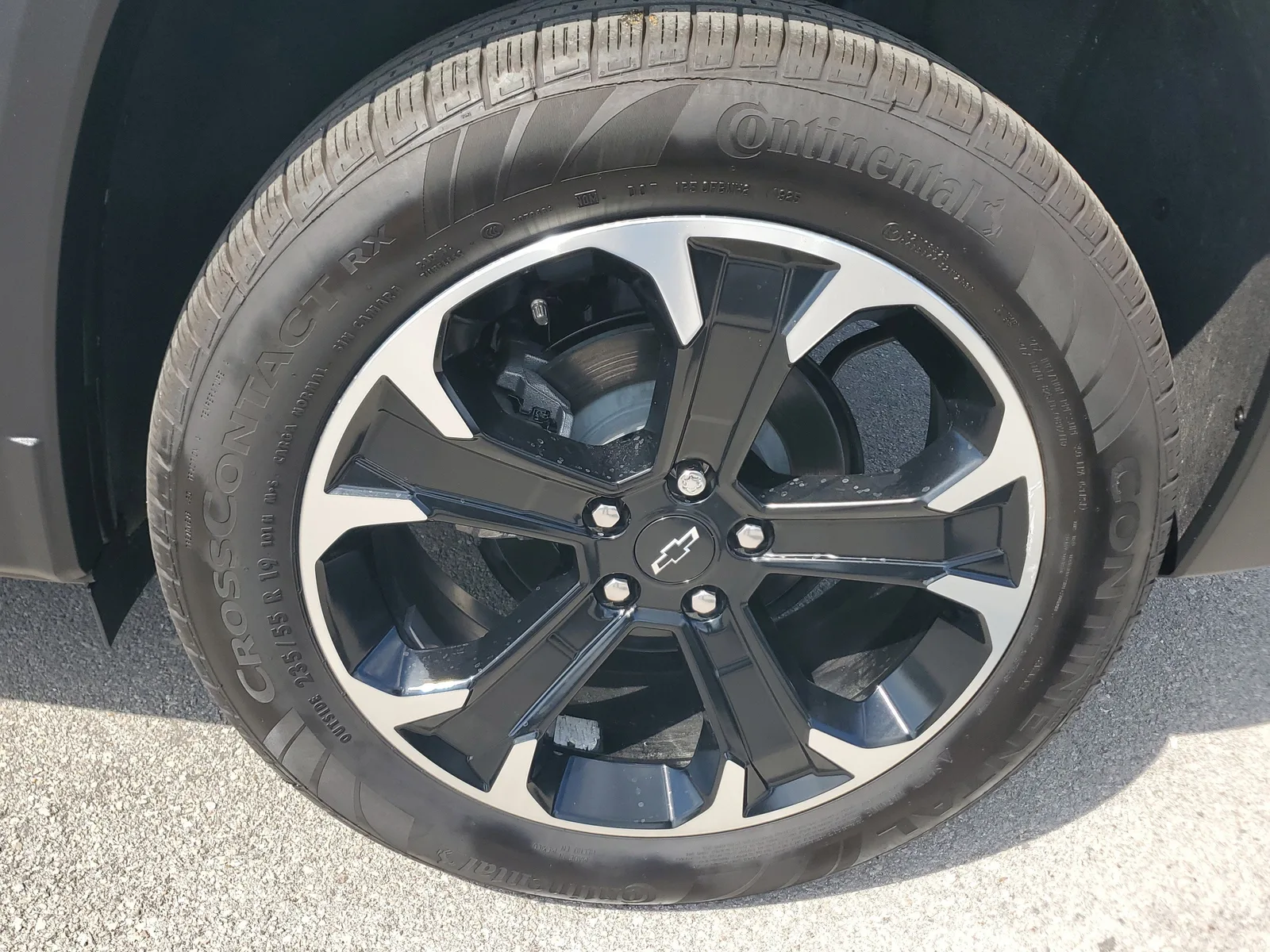 2026 Chevrolet Equinox FWD LT photo 29