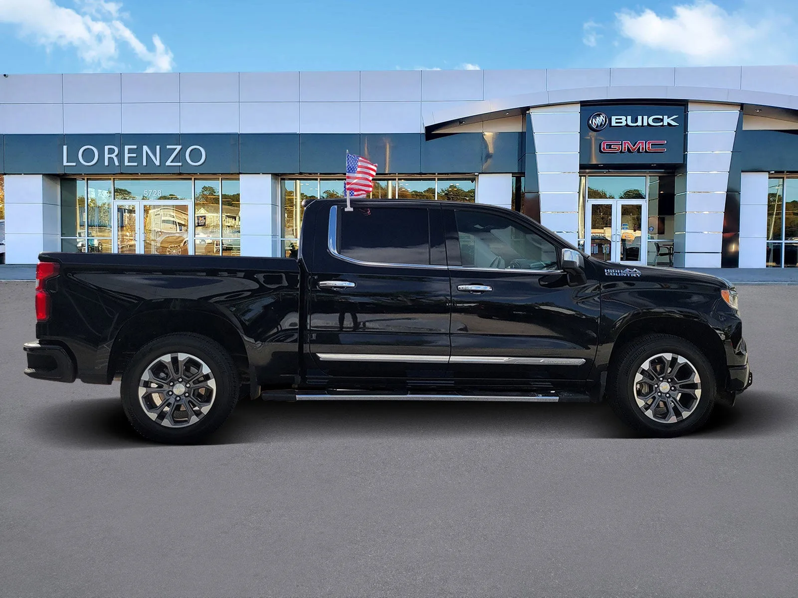 2024 Chevrolet Silverado 1500 High Country photo 3