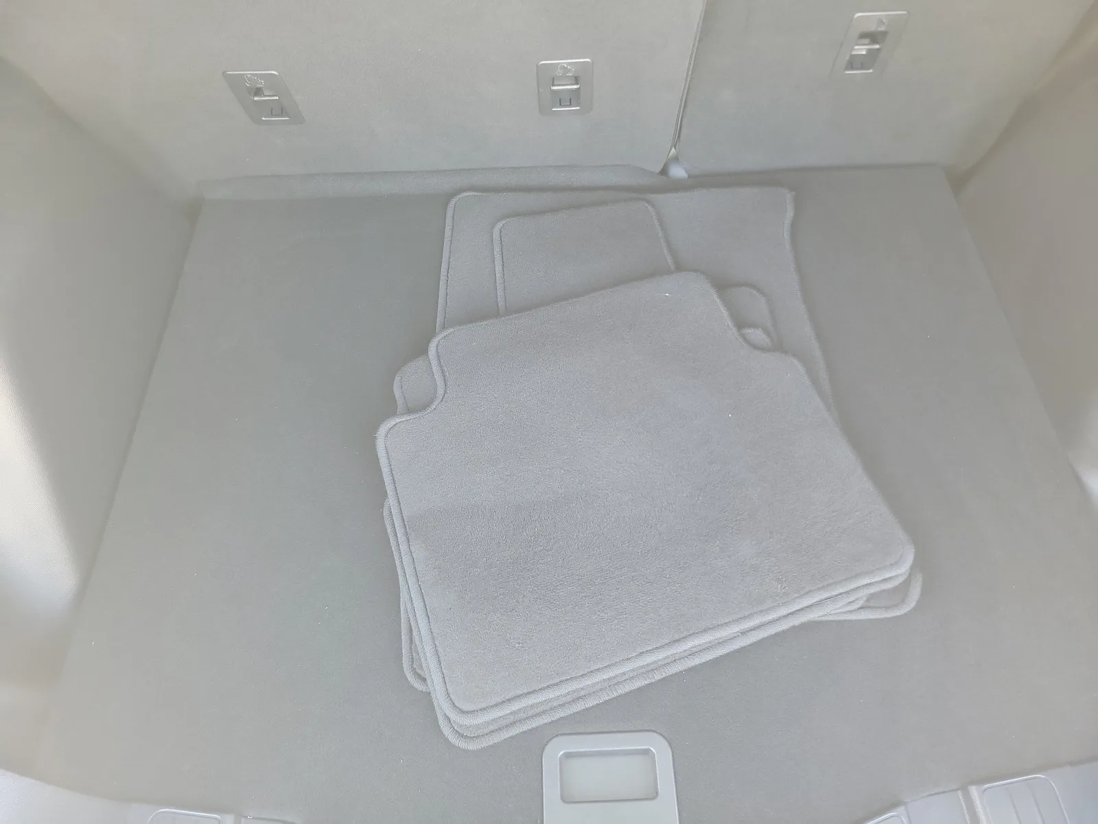 2025 Ford Escape ST-Line photo 17