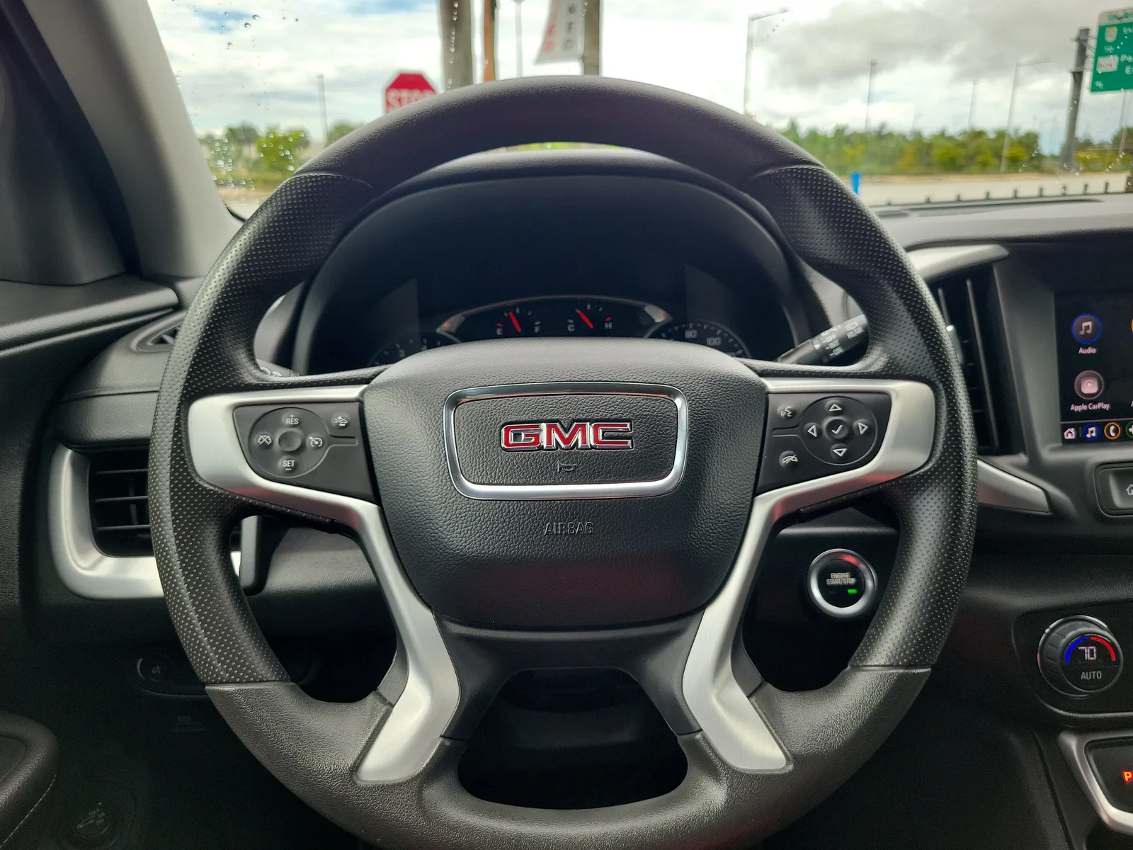 2023 GMC Terrain SLE photo 19