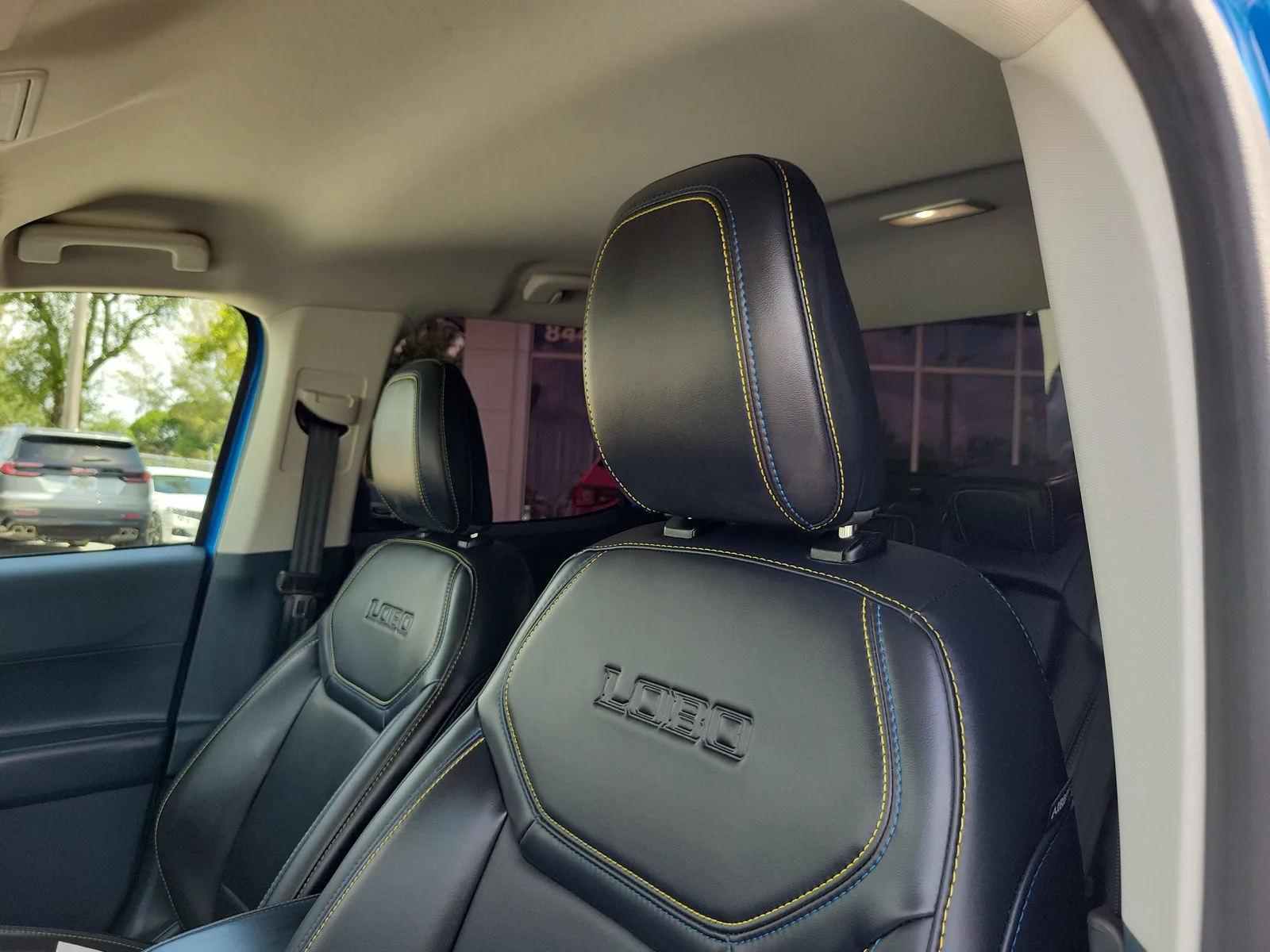2025 Ford Maverick Lobo Standard photo 13