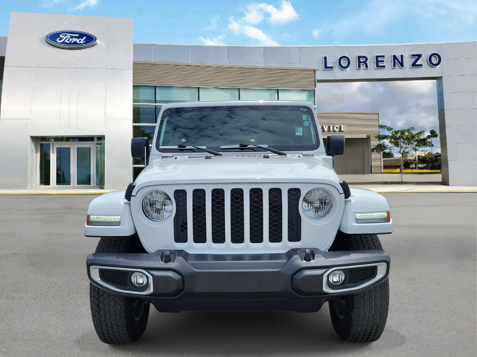 2023 Jeep Wrangler 4xe Sahara 4WD photo 2
