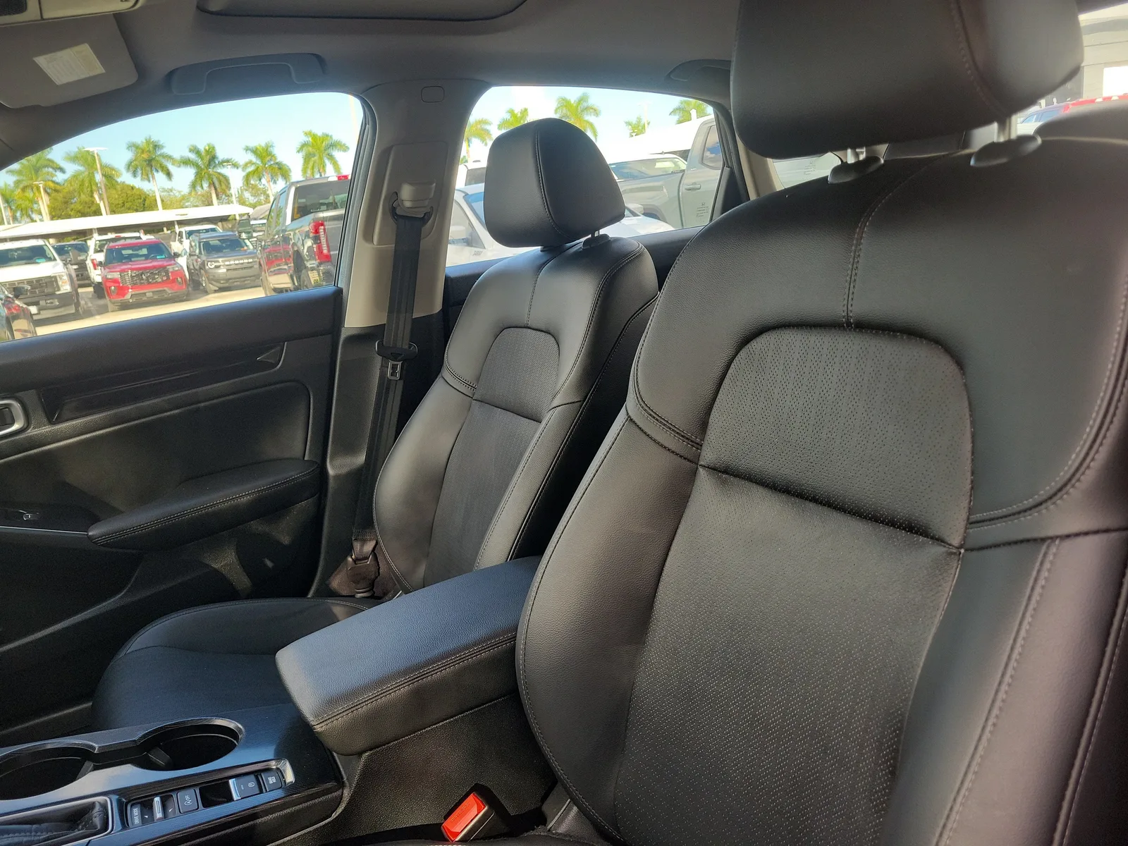 2024 Honda Civic Sedan Touring photo 12
