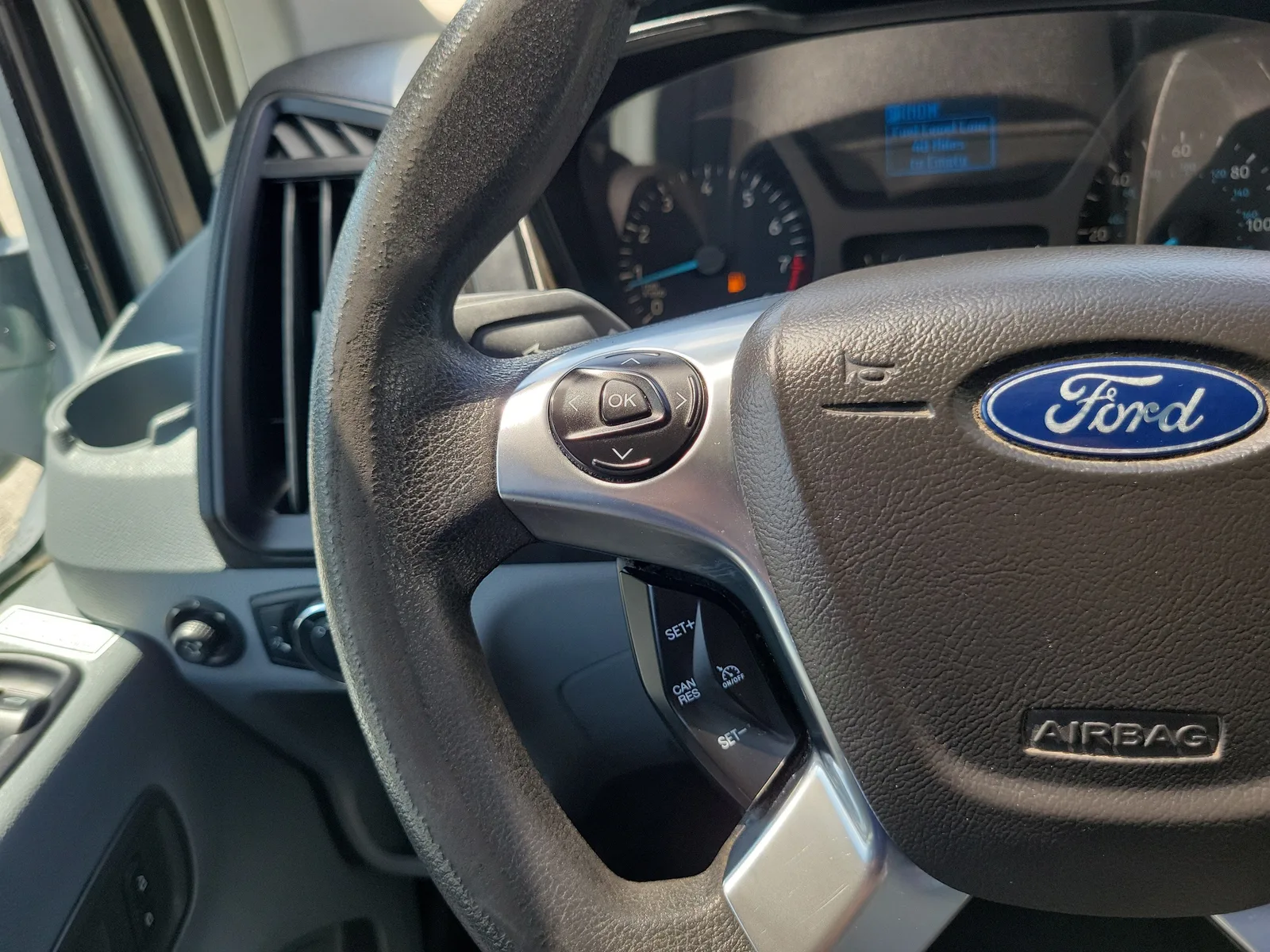 2018 Ford Transit Van T250 photo 15