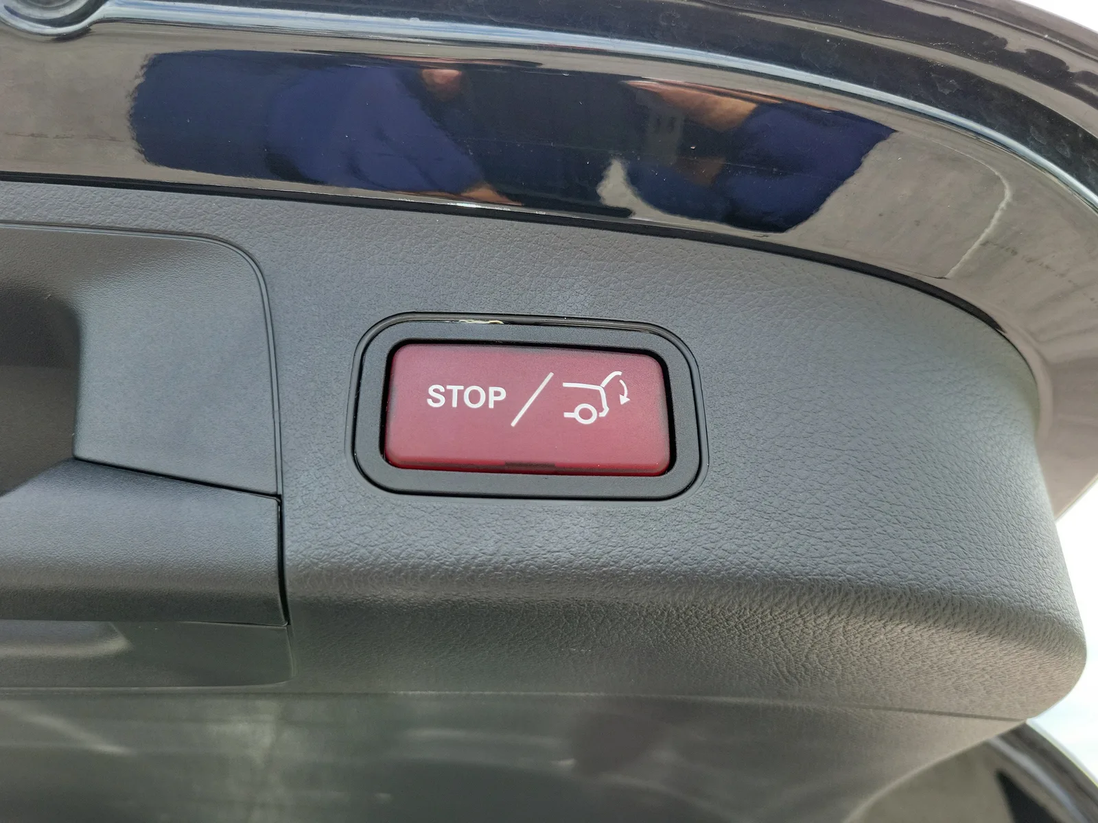 2025 Mercedes-Benz GLA GLA 250 photo 12